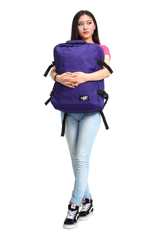 CabinZero Classic 44L Travel Backpack - Lightweight Carry-On Luggage for Men & Women | Perfect for Airplane, Weekend Trips & Outdoor Adventures