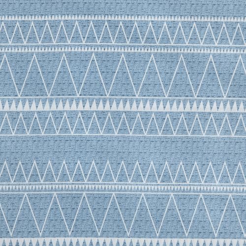 A：light Blue