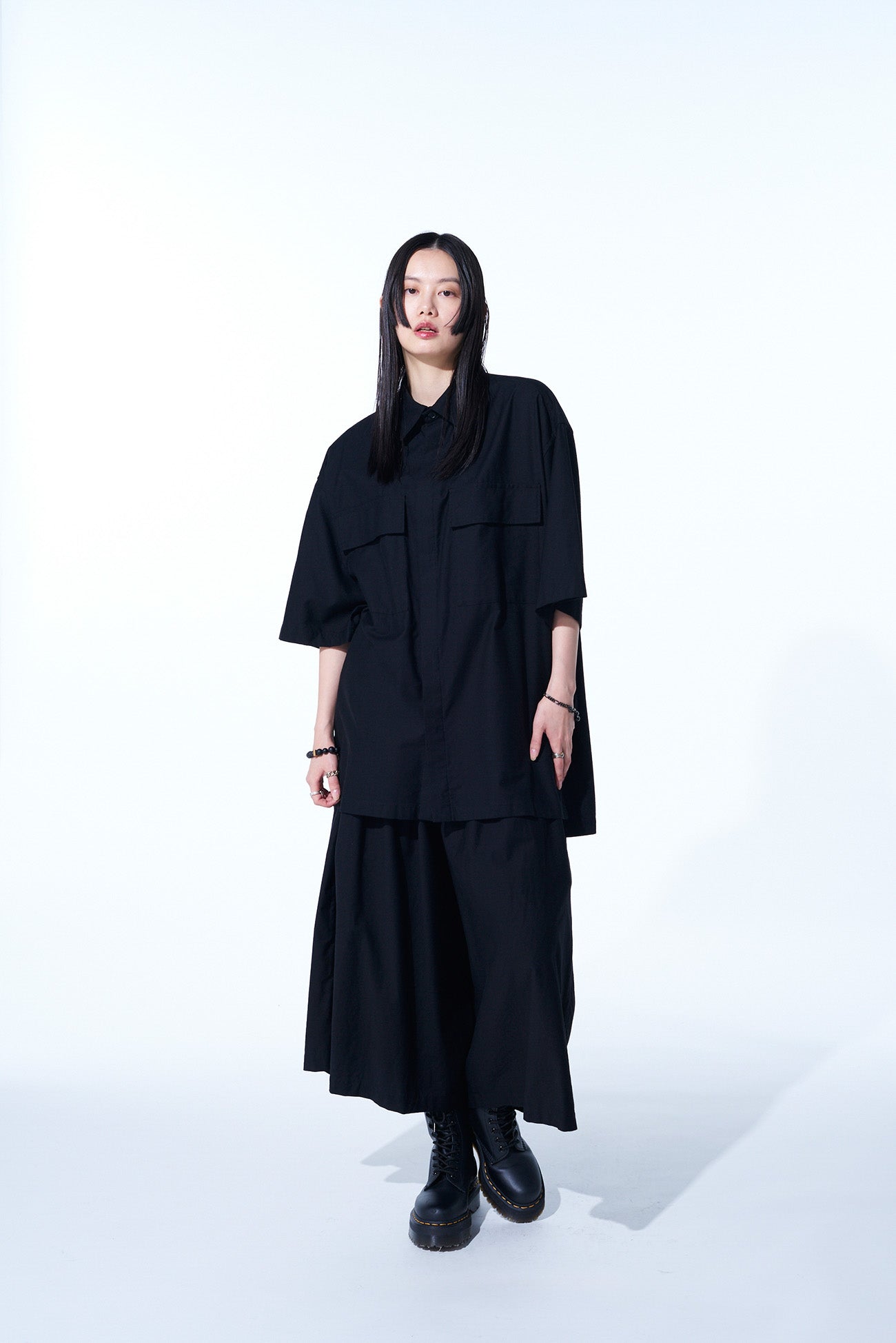 Oversized Cotton Twill Short Sleeve Shirts with Flap Pockets for Men & Women - Casual Summer Wear, Beach Outfits, and Street Style Fashion