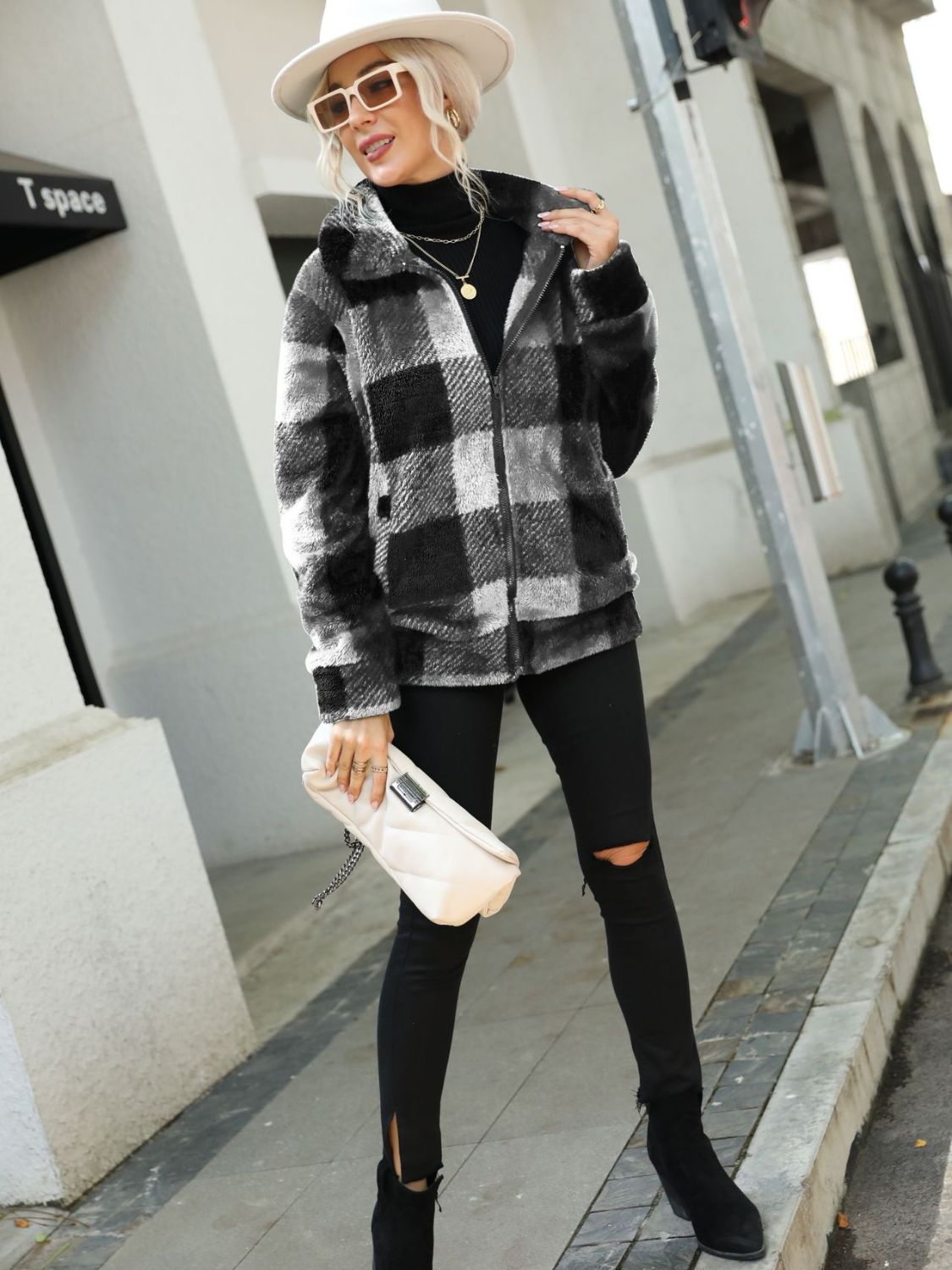 Stylish Plaid Zip-Up Collared Jacket for Men & Women - Perfect for Fall Outfits, Casual Wear & Outdoor Activities