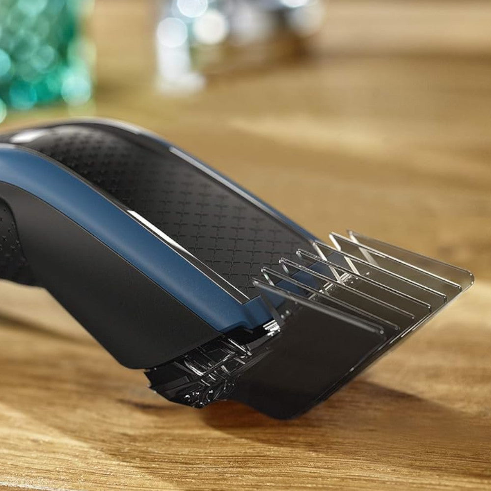 PHILIPS HC5612/15 Series 5000 Rechargeable & Washable Hair Clipper for Men - Professional Cordless Hair Trimmer with Self-Sharpening Blades - Perfect for Home Haircuts, Beard Trimming, and Personal Grooming