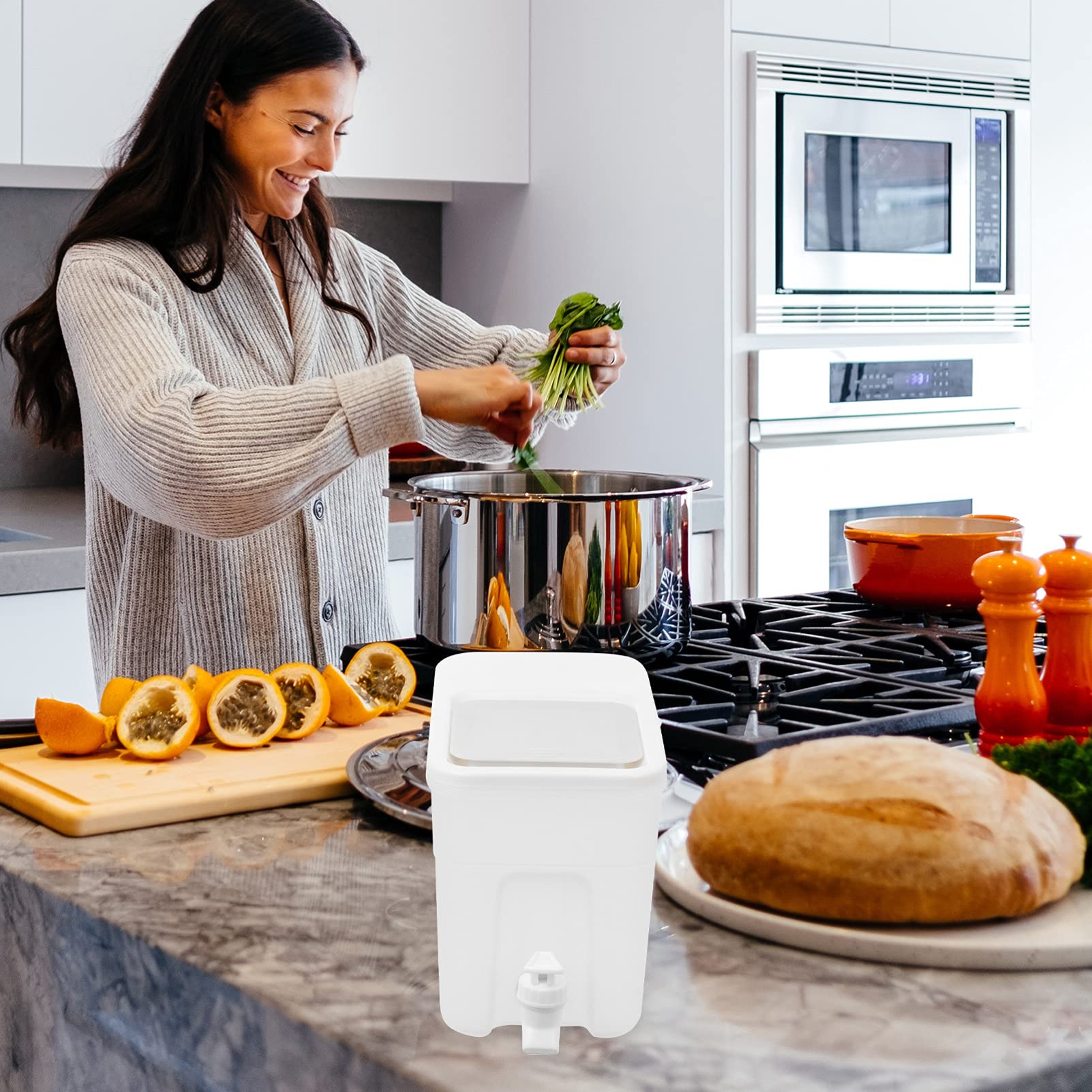 1pc Cold Water Bottle Pitcher - Heat Resistant Refrigerator Jug for Juice, Tea & Infused Water | Perfect for Home, Office & Outdoor Activities