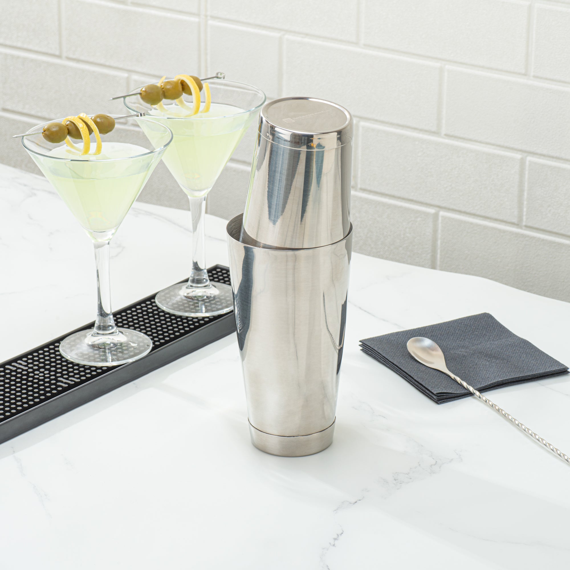Premium 16 oz Stainless Steel Cocktail Shaker - Weighted Bar Mixing Tin with Mirrored Finish (3.25