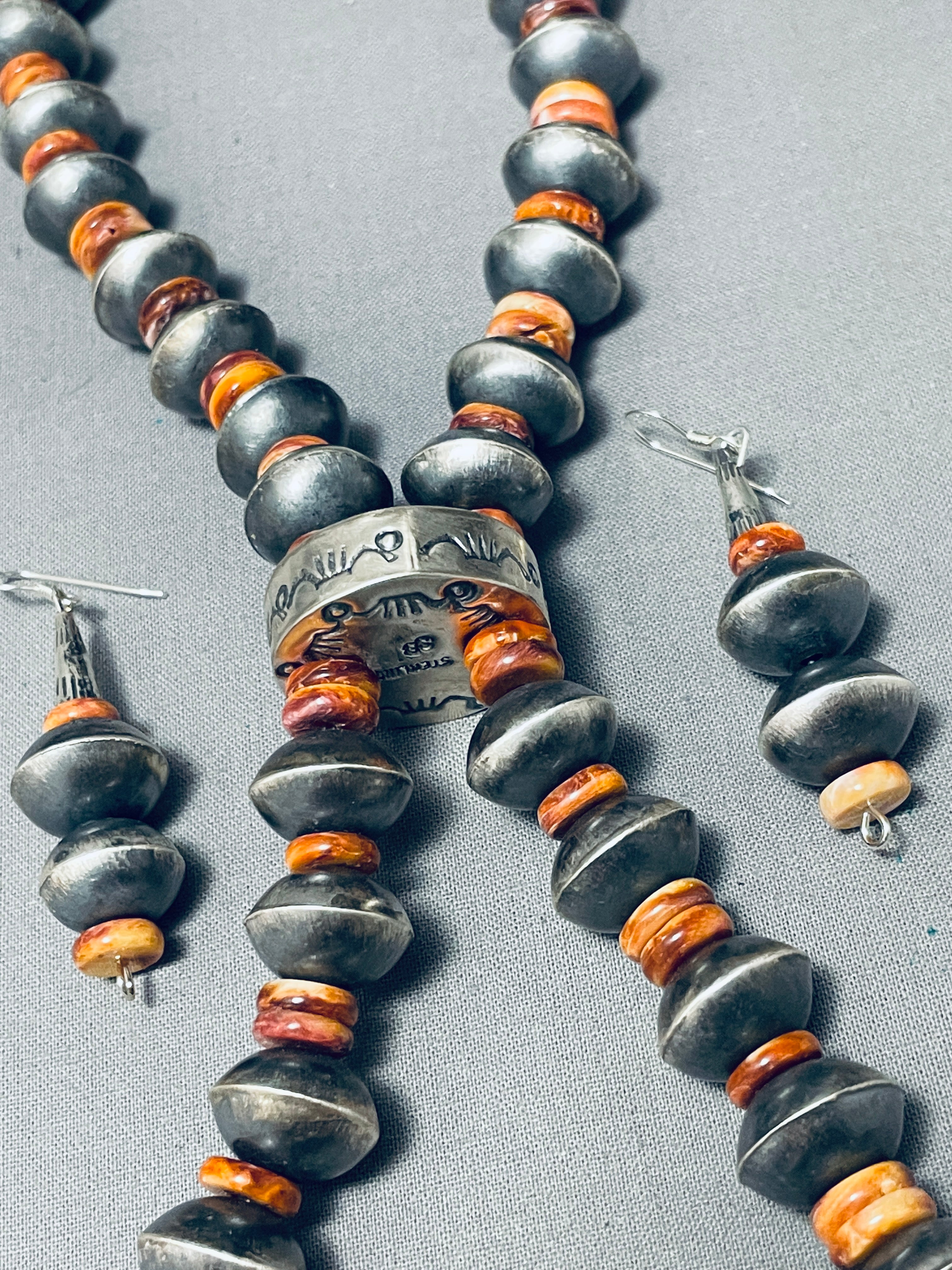 Handmade Navajo Sterling Silver Shell Necklace - 148g Authentic Native American Jewelry - Perfect for Boho Fashion, Cultural Events & Gift Giving