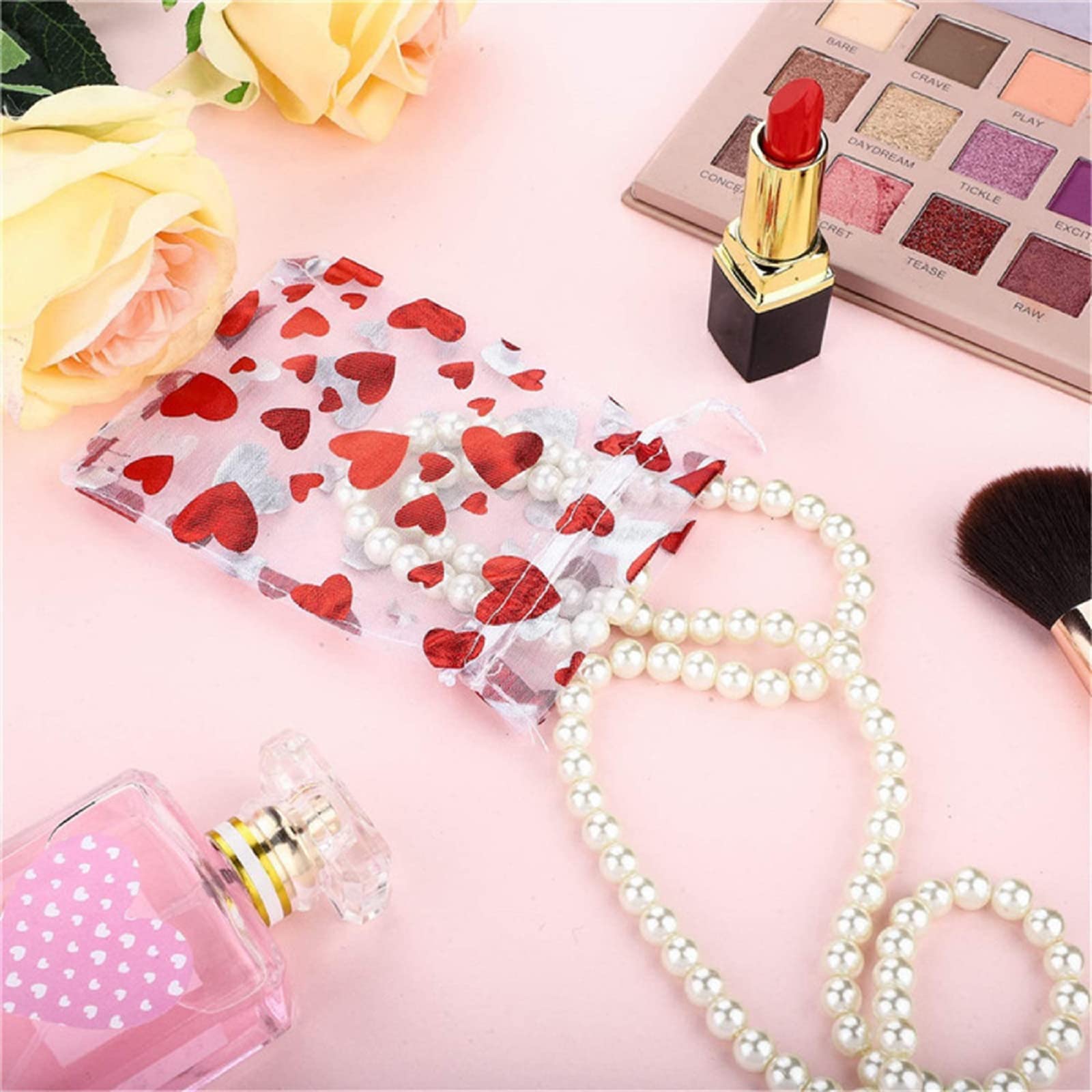 50Pcs Valentine's Day Love Candy Gift Bags - Heart Shaped Wedding Favor Pouches & Jewelry Drawstring Bags for Valentine's Day, Weddings, Anniversaries, Bridal Showers & Party Favors