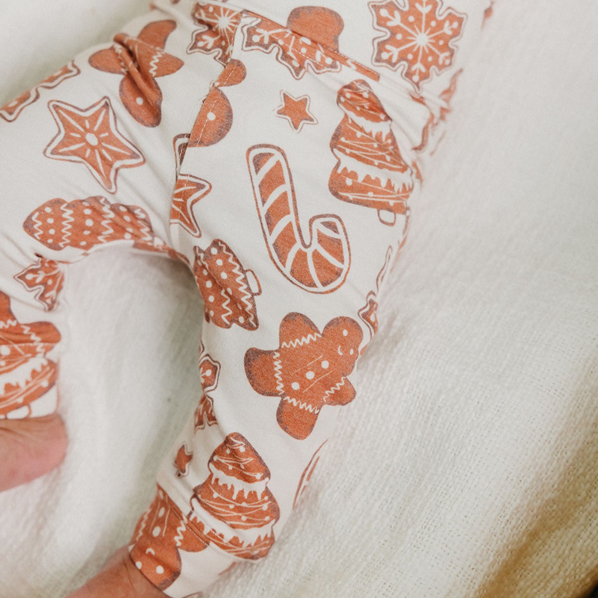Adorable Gingerbread-Themed Baby Pants - Soft & Comfortable for Infants & Toddlers - Perfect for Christmas, Holiday Photos & Family Gatherings