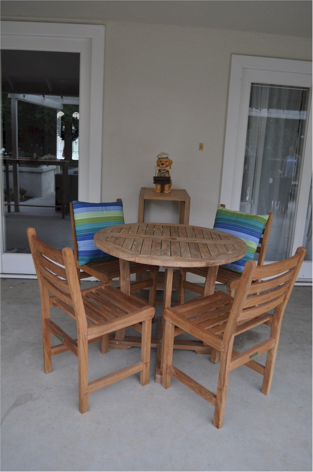 Anderson Teak SET-130 Wyndham 5-Piece Outdoor Dining Set with Curved Legs - Patio Furniture for Garden, Backyard & Poolside Dining