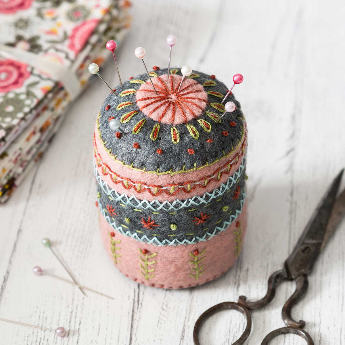 Hand Embroidered Felt Pincushion Kit - DIY Sewing Needle Holder for Beginners - Perfect for Crafting, Quilting & Embroidery Projects