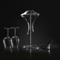 Premium Stainless Steel Wine Decanter with Aerator & Drip-Free Spout - Perfect for Red Wine Aeration & Serving at Dinner Parties
