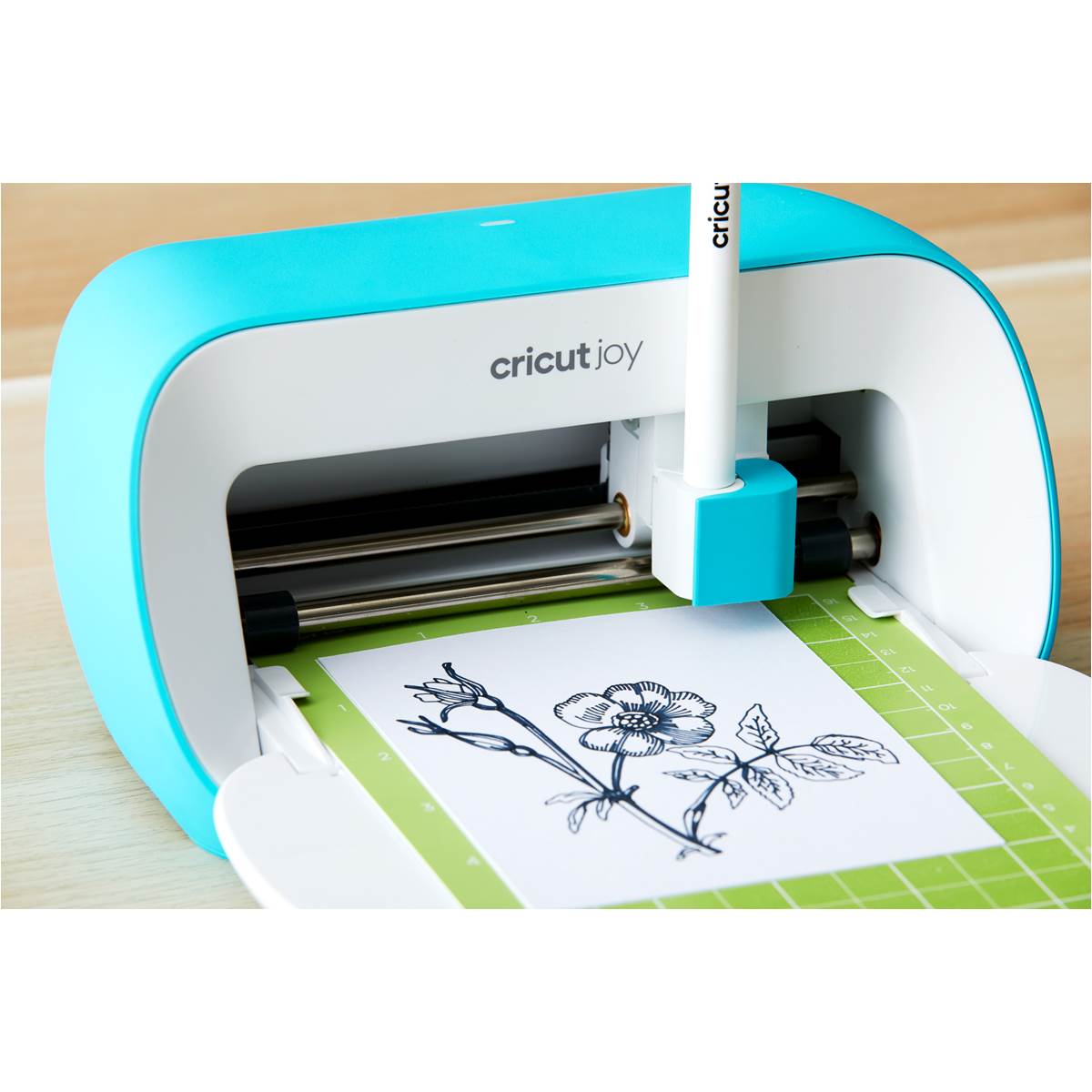 Cricut Joy DIY Mini Cutting Machine - Compact & Portable for Vinyl, Cardstock, Iron-On - Perfect for Crafting, Scrapbooking, Home Decor & Personalized Gifts