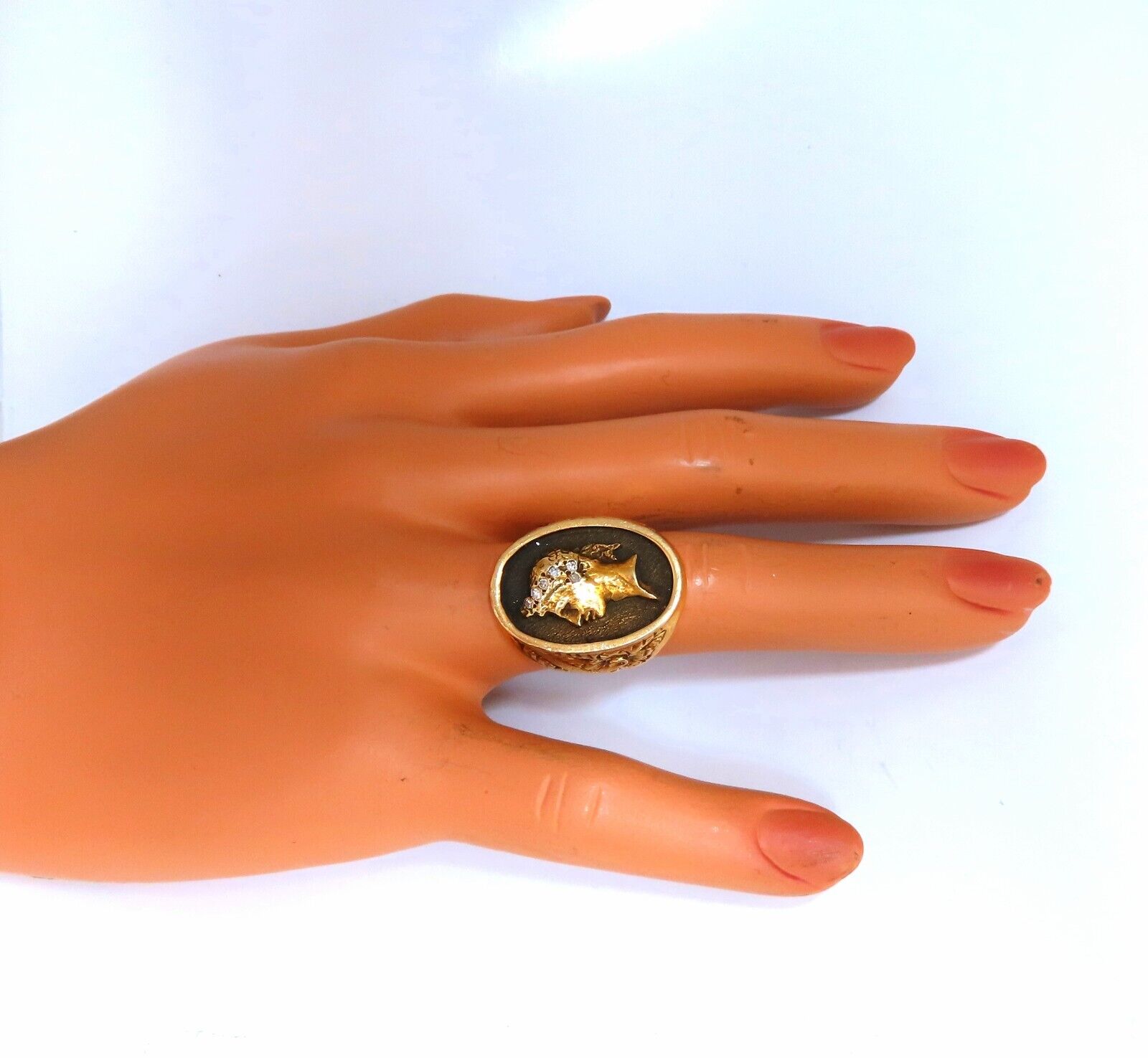 Vintage Caesar Roman Noble 14K Gold Ring 22G - Elegant Jewelry for Weddings, Parties & Historical Reenactments