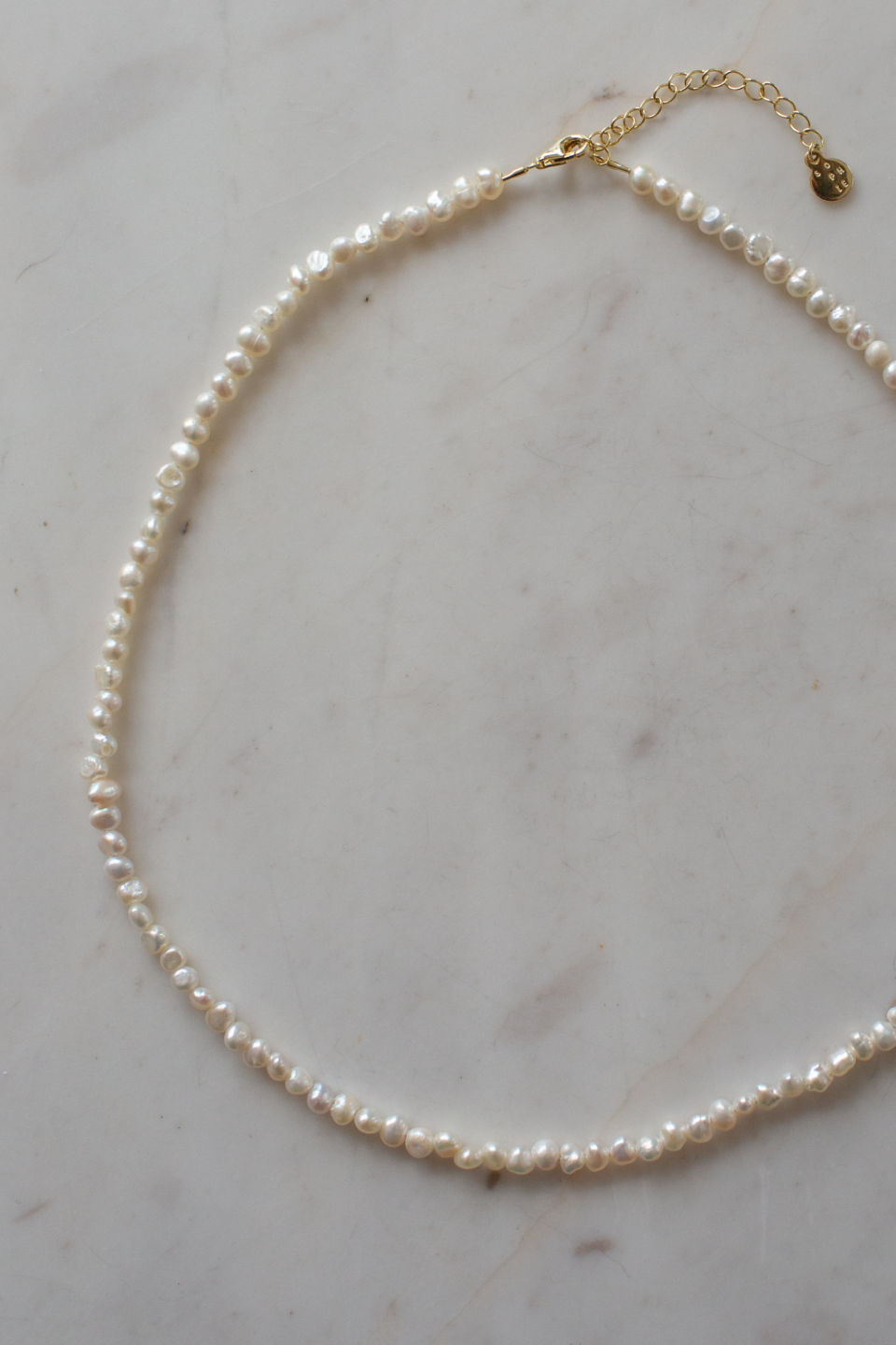 Elegant Pearl Necklace for Women - Classic & Timeless Jewelry Gift for Her - Perfect for Weddings, Parties & Special Occasions