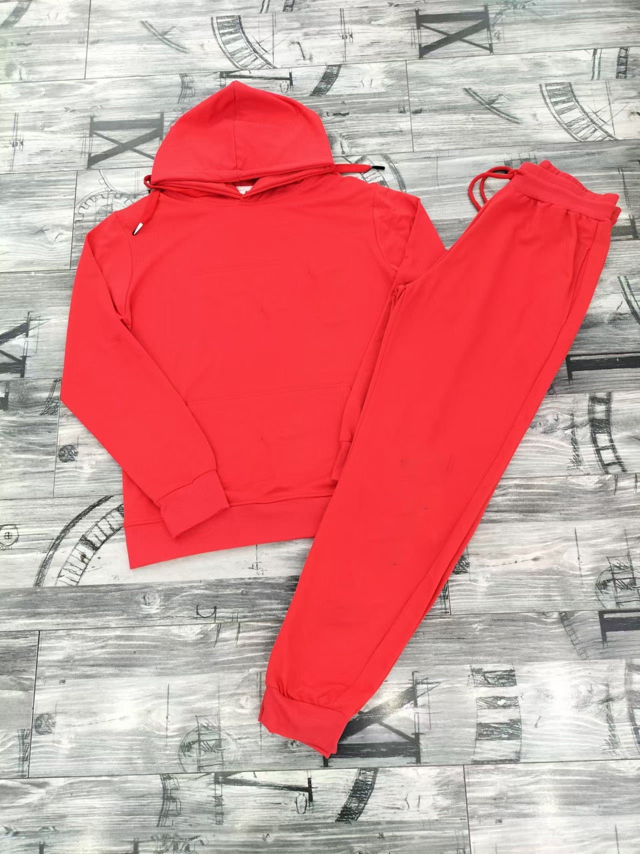 Men's 2-Piece Sports Casual Suit - Comfortable & Stylish Active Wear for Gym, Workout, and Everyday Use