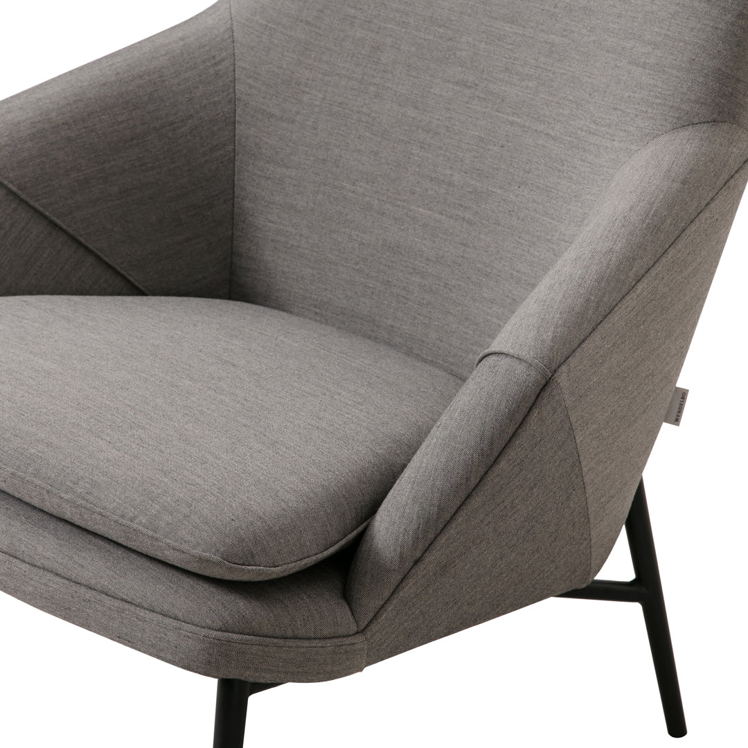 365 North Hug Chair Wendelbo - Modern Lounge Chair for Living Room, Bedroom & Office - Comfortable Scandinavian Design for Relaxing & Reading