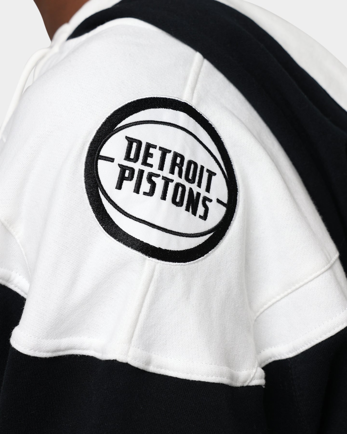 47 Brand Detroit Pistons Superior Lacer Hoodie - NBA Basketball Fan Apparel - Jet Black - Cozy Pullover for Game Day & Casual Wear