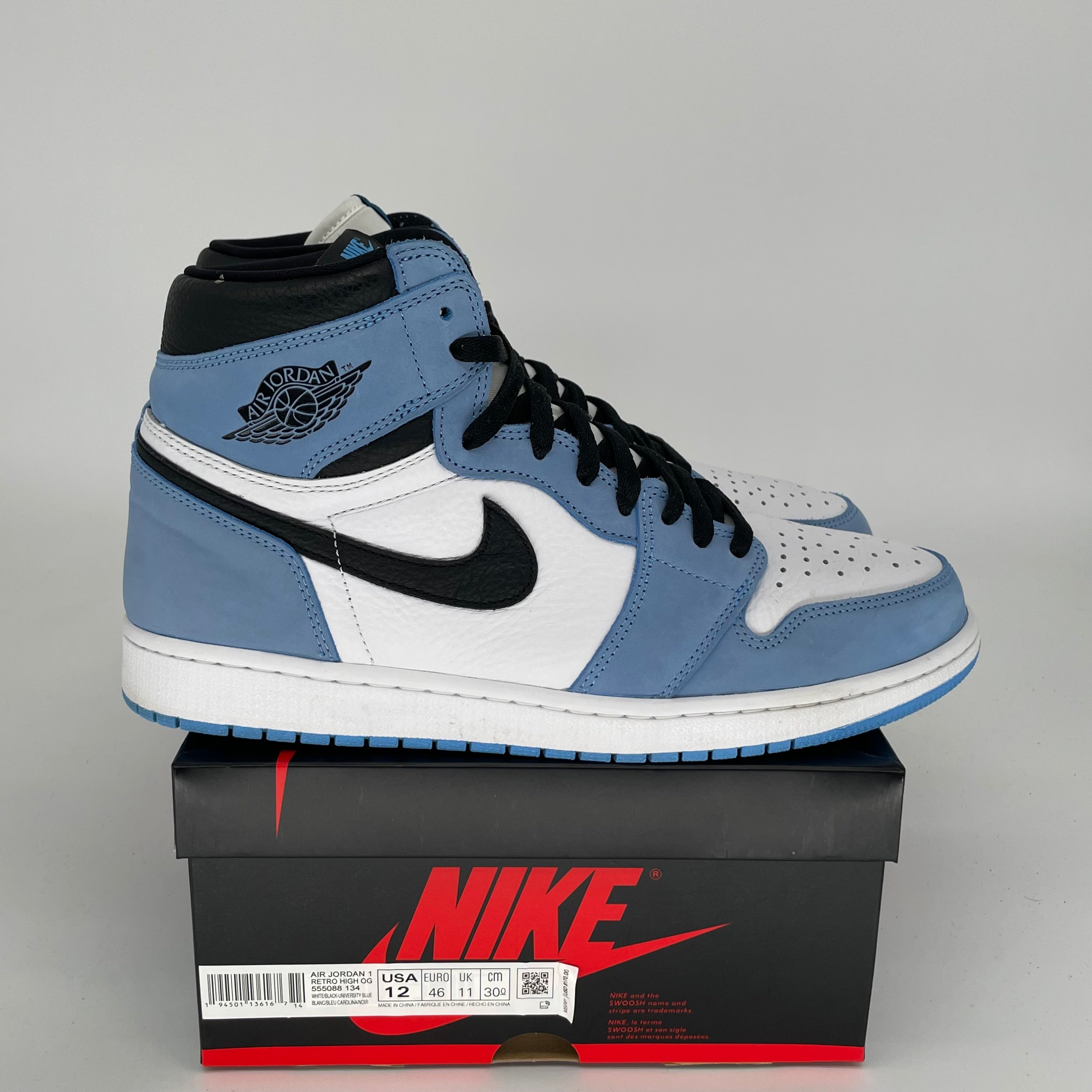 AIR JORDAN 1 UNIVERSITY BLUE Men's Basketball Shoes Size 12 - Retro High OG Style 555088-134 for Sneaker Collectors & Streetwear Fashion