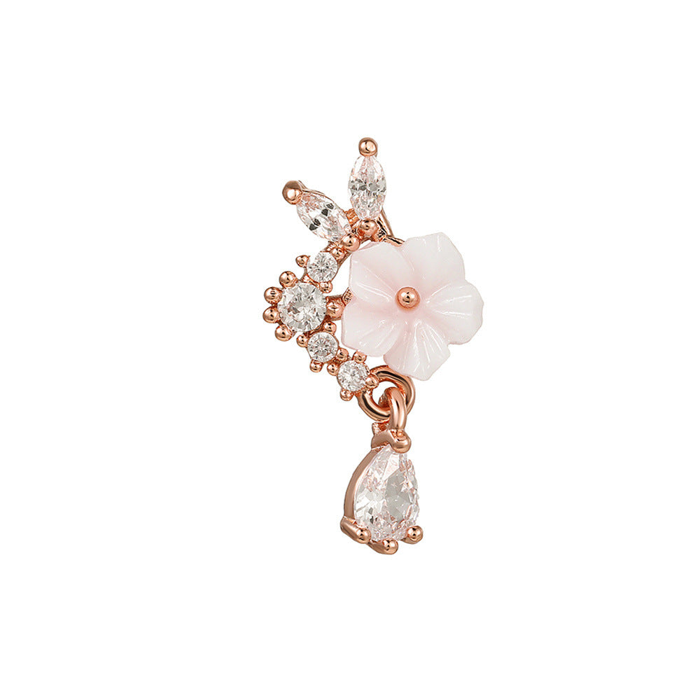 20G Small Leaf Helix Piercing Floral Conch Studs - Dainty Earrings for Cartilage & Conch | Perfect for Everyday Wear & Special Occasions | EGD0383