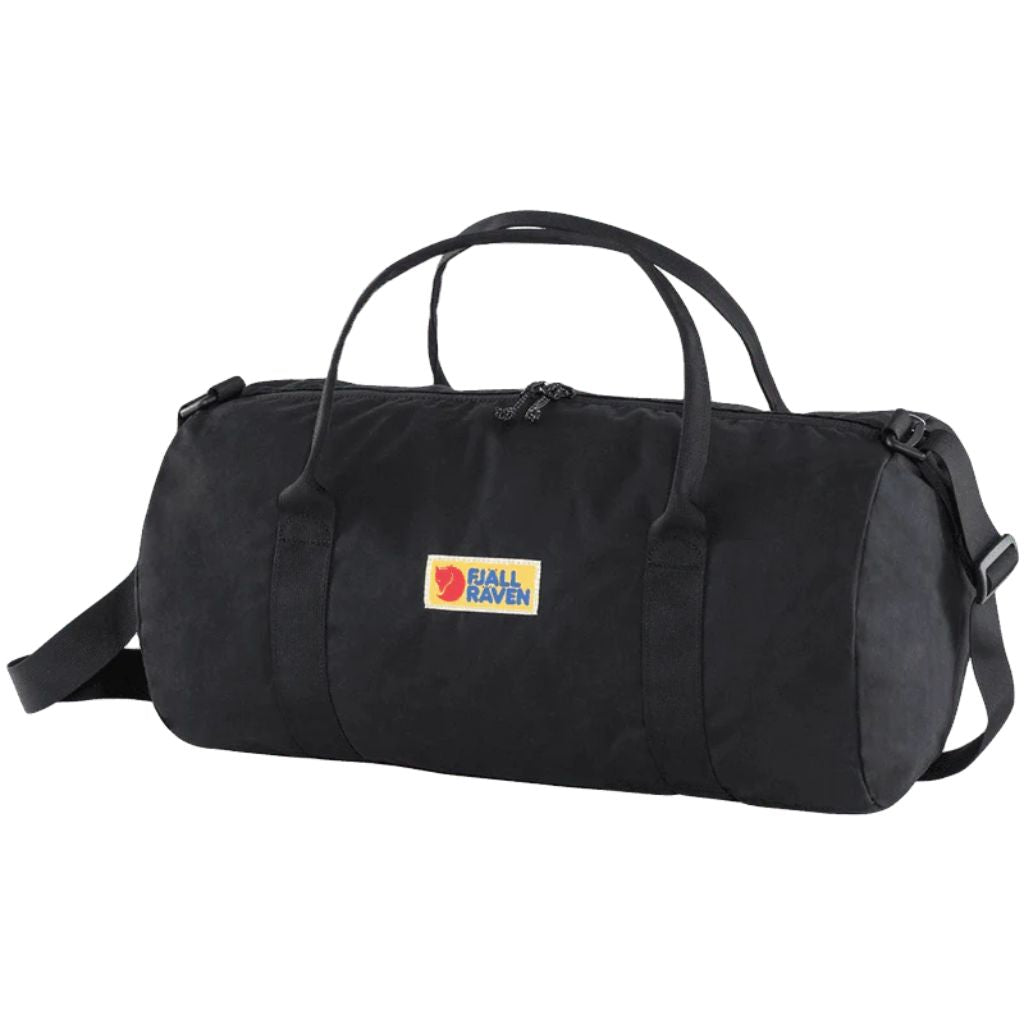 Fjallraven Vardag Duffel 30L Weekender Travel Bag - Waterproof Durable Carry-On Duffel for Gym, Work & Weekend Trips - Black