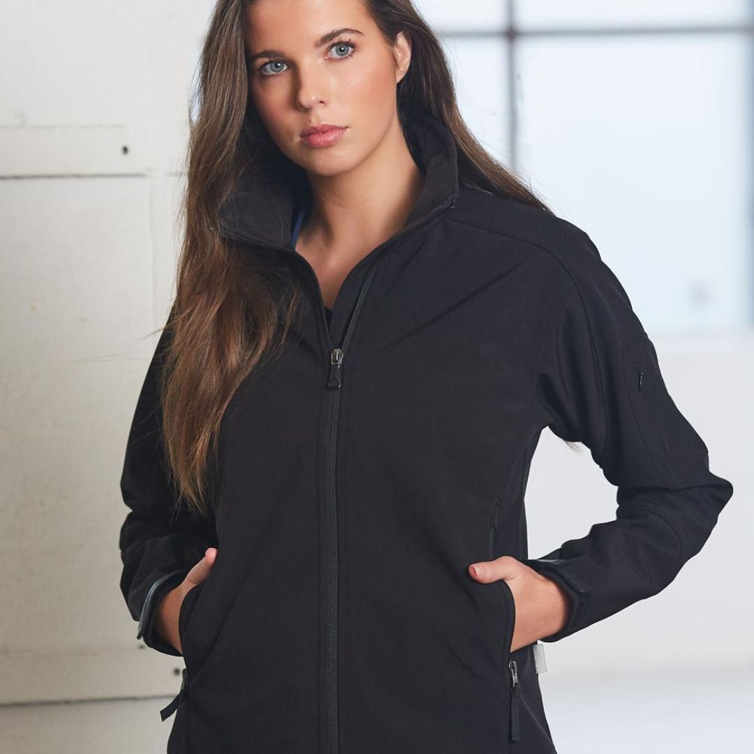 Lightweight Softshell Jacket for Men & Women - Windproof & Water-Resistant Outdoor Jacket - No Hood Design for Active Lifestyles - Perfect for Hiking, Running, and Casual Wear