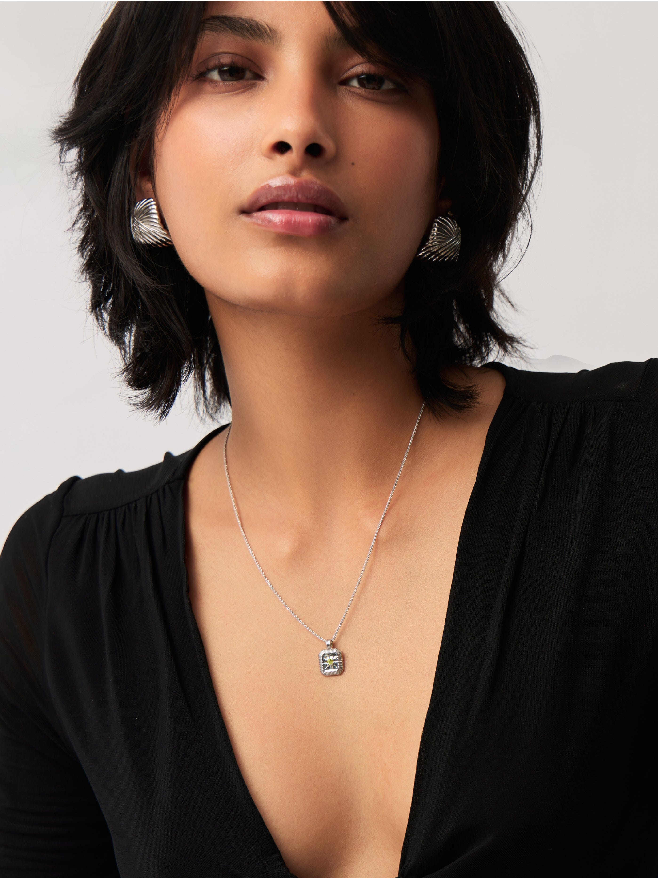 August Birthstone Pendant Necklace - Genuine Peridot Gemstone Jewelry for Women | Elegant Gift for Birthday, Anniversary & Special Occasions | Perfect for Everyday Wear, Parties & Formal Events