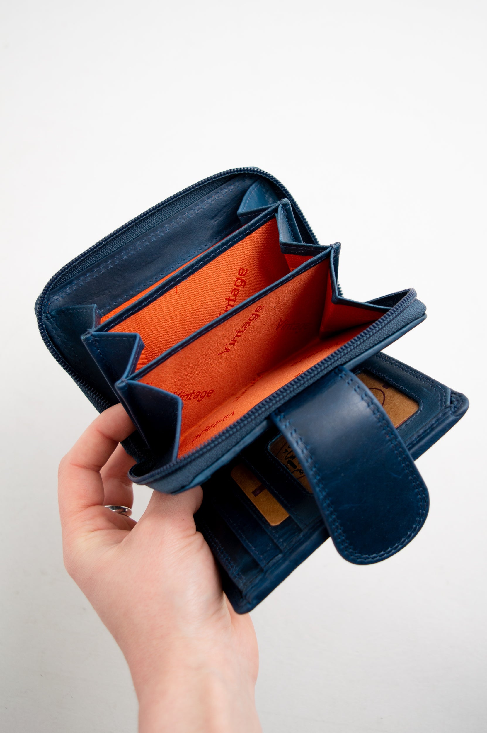 Adrian Klis 157 Women's Genuine Leather Wallet - Slim Bifold Credit Card Holder with RFID Protection - Perfect for Everyday Use, Travel & Gift Giving (Blue)