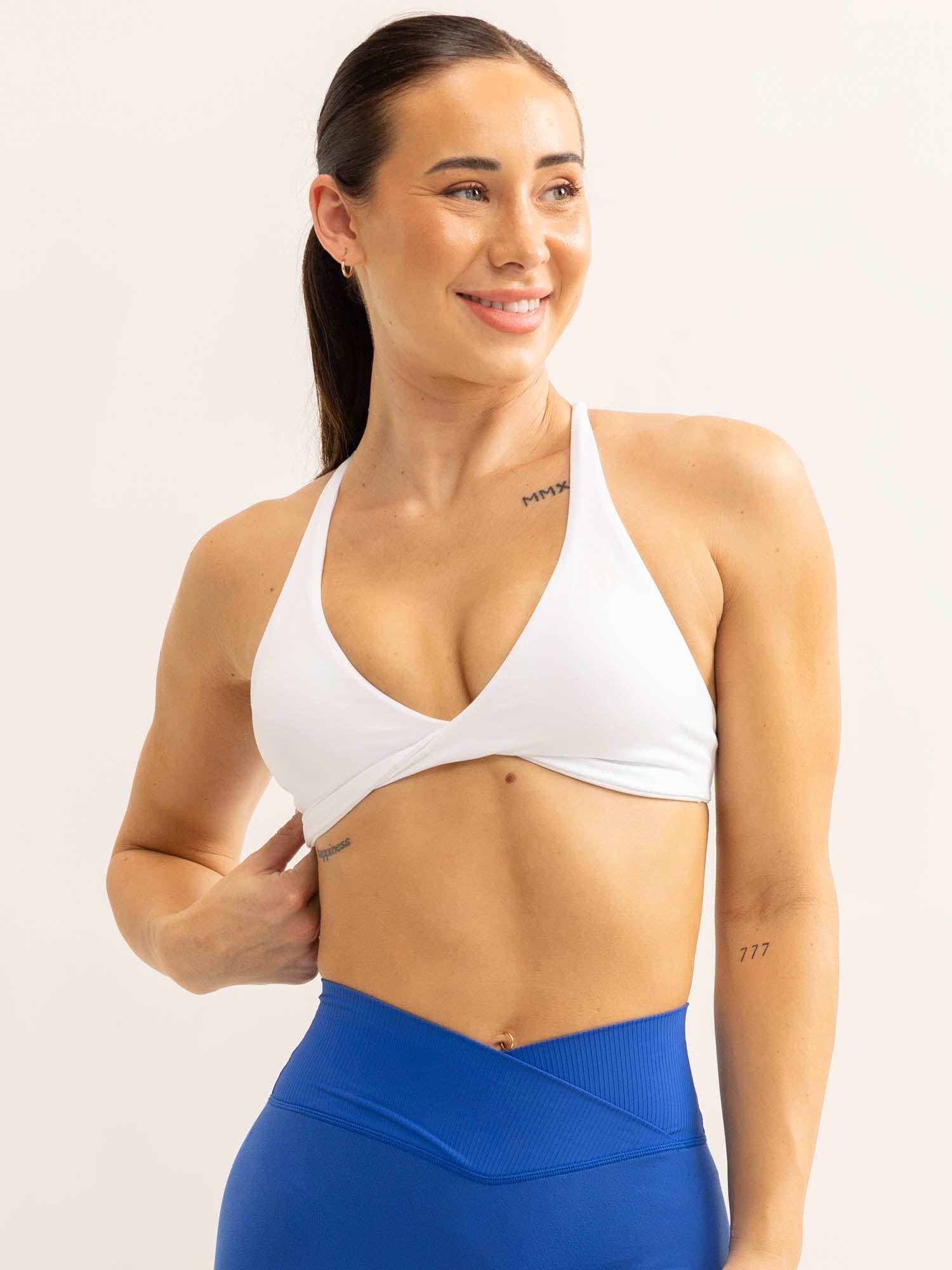 Activate Twist Sports Bra for Women - High Support Workout Top - Breathable & Moisture-Wicking - Perfect for Yoga, Running & Gym - White