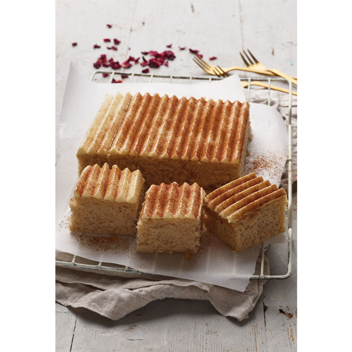 Delicious Sara Lee Tray Cakes - Assorted Flavors for Parties, Desserts & Snacking - Perfect for Family Gatherings, Office Treats & Holiday Celebrations