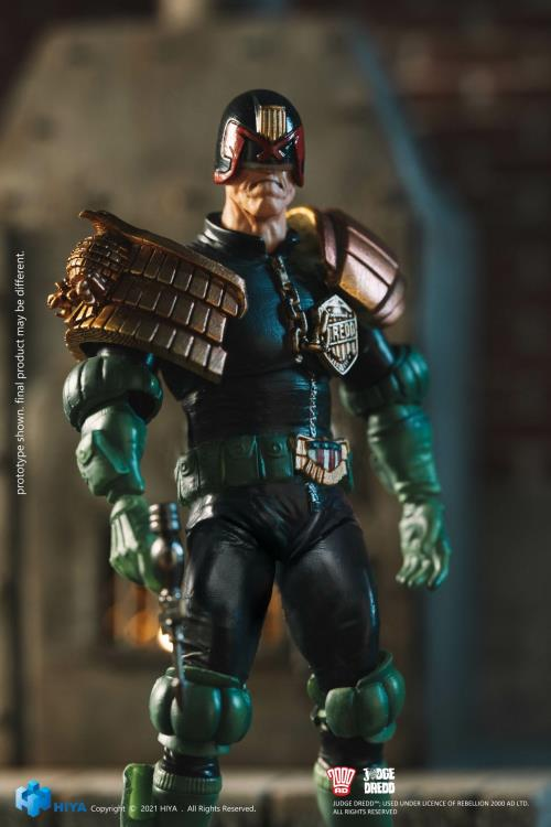 1/18 HIYA 4-Inch Action Figure - Exquisite Mini Series Judge Dredd Collectible Toy for Display & Play | Perfect for Collectors & Comic Book Fans