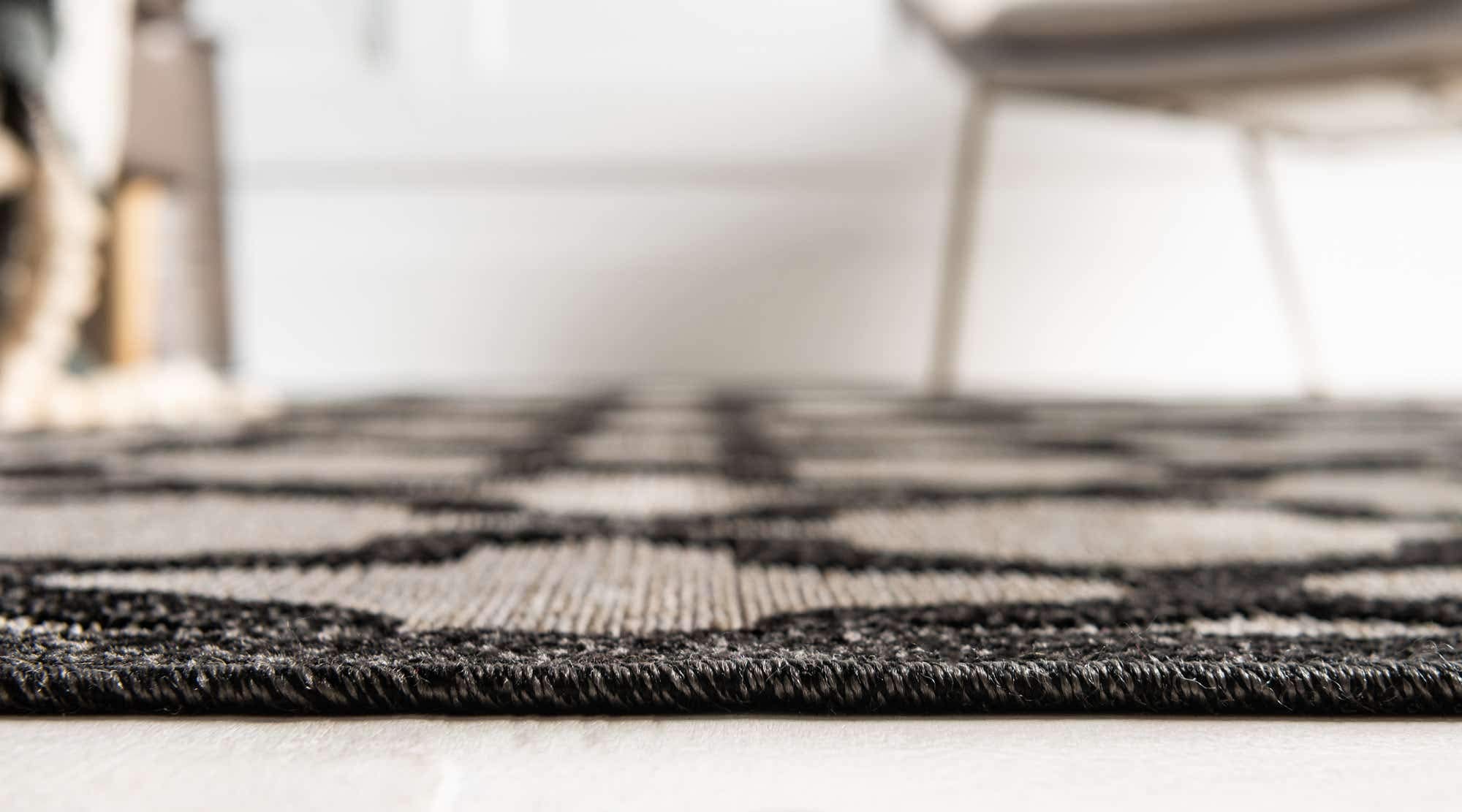Unique Loom Outdoor Trellis Collection Area Rug - 6'1