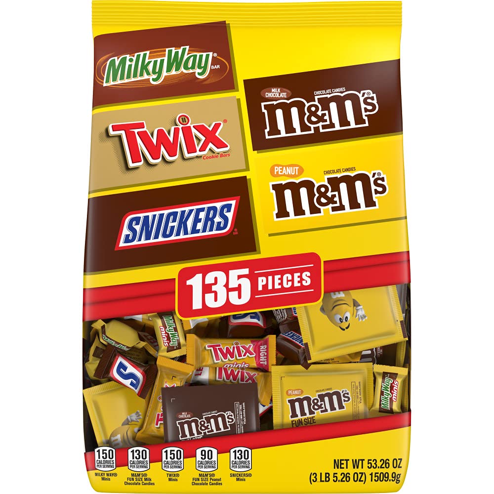 Bulk Halloween Candy Assortment - M&M'S Milk Chocolate, Peanut M&M'S, SNICKERS, TWIX Caramel Cookie Bars & MILKY WAY Caramel Chocolate (53.26oz, 135 Pieces) - Perfect for Trick-or-Treating, Party Favors & Office Snacks
