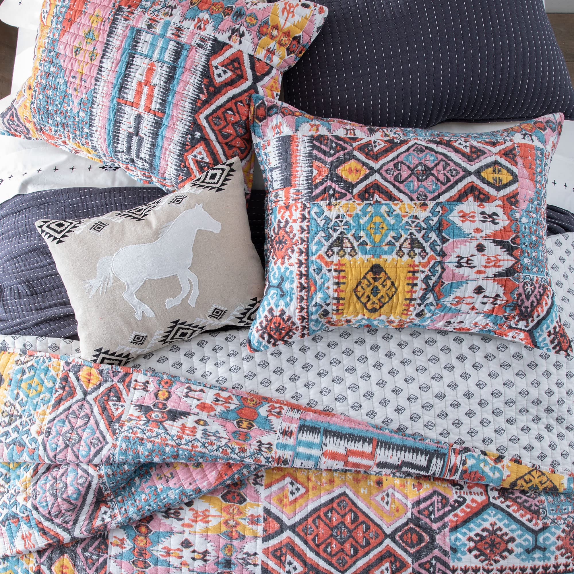 Rod's Southwest Patchwork Quilt - Blue Gold Red Pink Grey - King Size (106x92 inches) - 100% Cotton Reversible Bedspread - Perfect for Rustic, Bohemian & Farmhouse Bedroom Decor