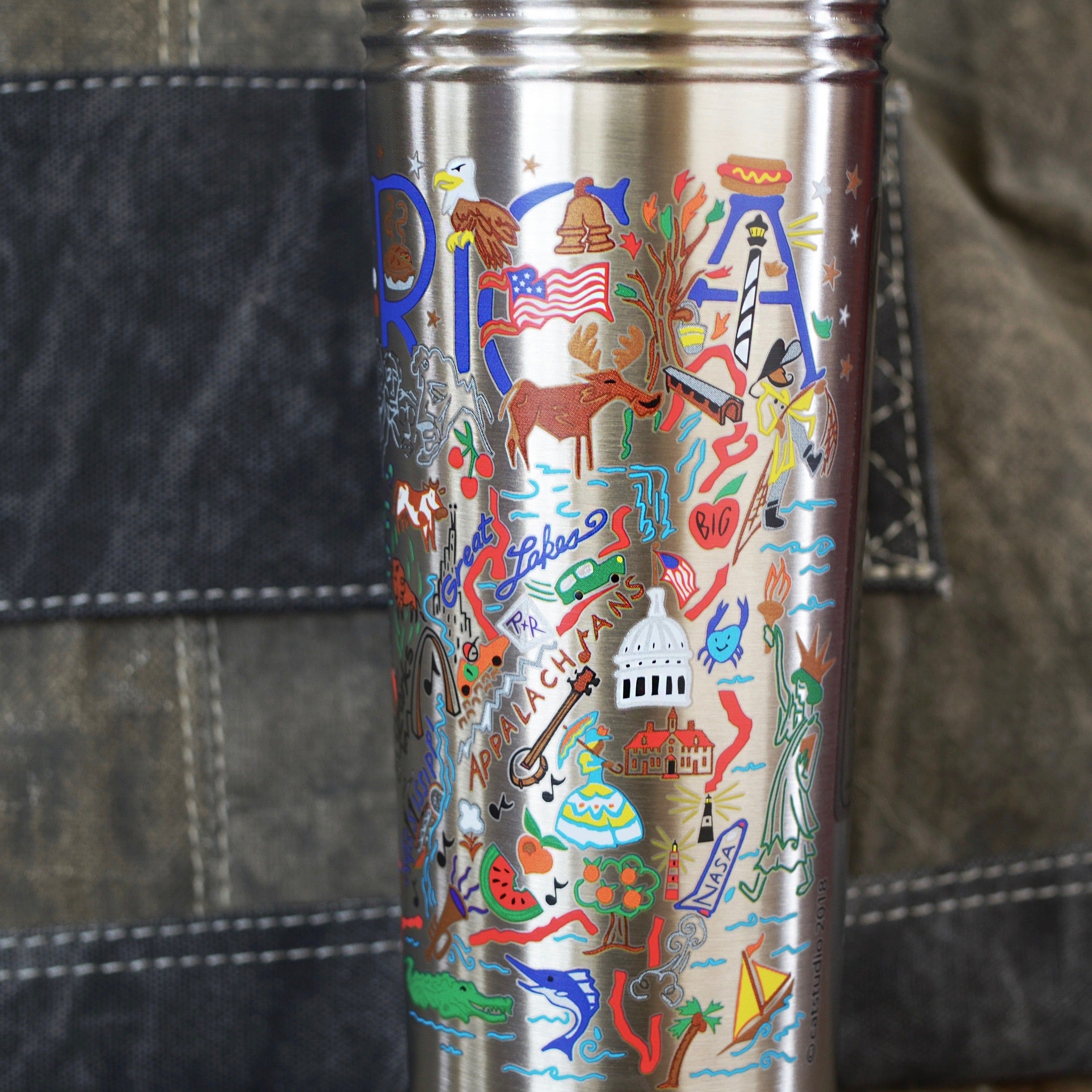 Premium Stainless Steel Insulated Water Bottle - Keeps Drinks Hot/Cold for 24 Hours - BPA Free - Perfect for Gym, Hiking & Office Use