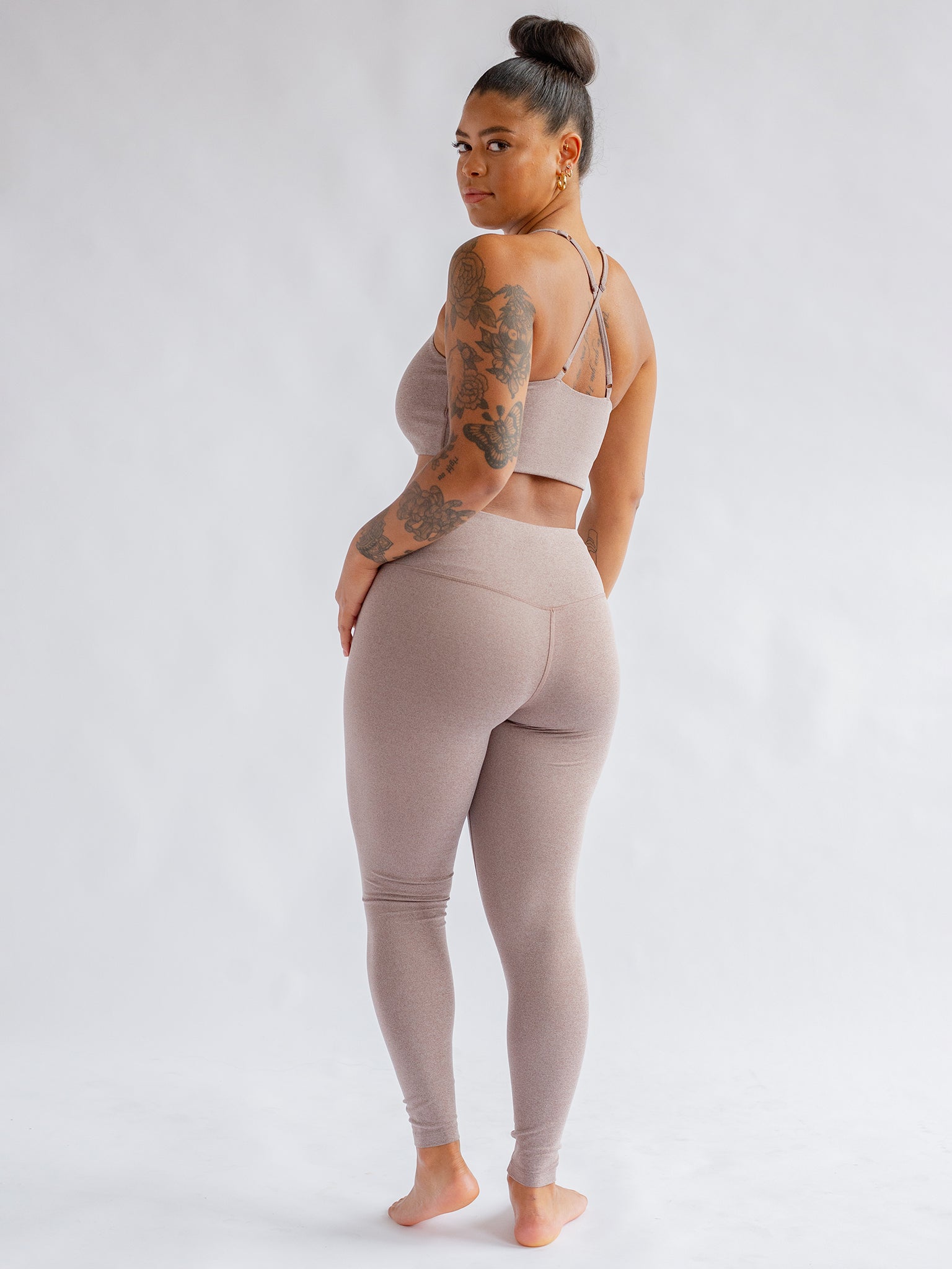 Girlfriend Collective Float High Rise Leggings - Women's Yoga Pants for Workout & Running | Soft & Breathable Heather Cocoon Color | Perfect for Gym, Pilates & Lounge Wear