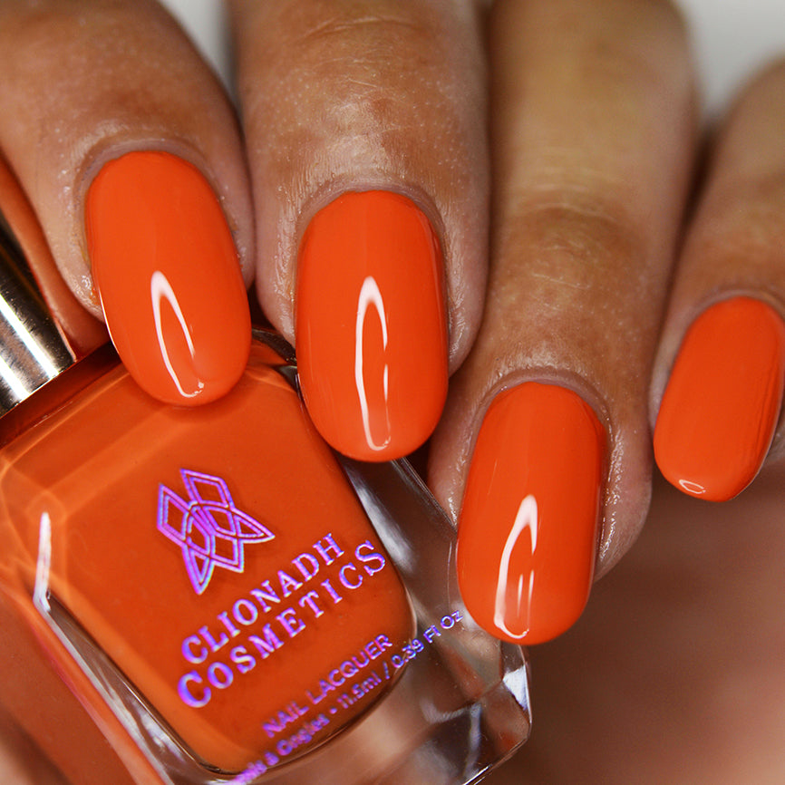 Lava Lamp Nail Polish - Long Lasting Glow in The Dark Nail Lacquer for Women - Perfect for Parties, Halloween & UV Light Events