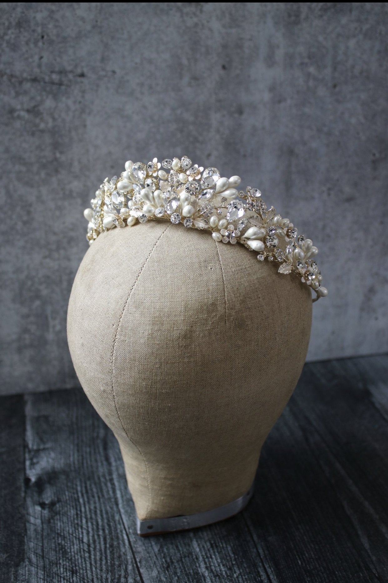 Elegant RANIER Crystal & Freshwater Pearl Bridal Tiara Headpiece - Perfect for Weddings, Prom, Pageants and Special Occasions