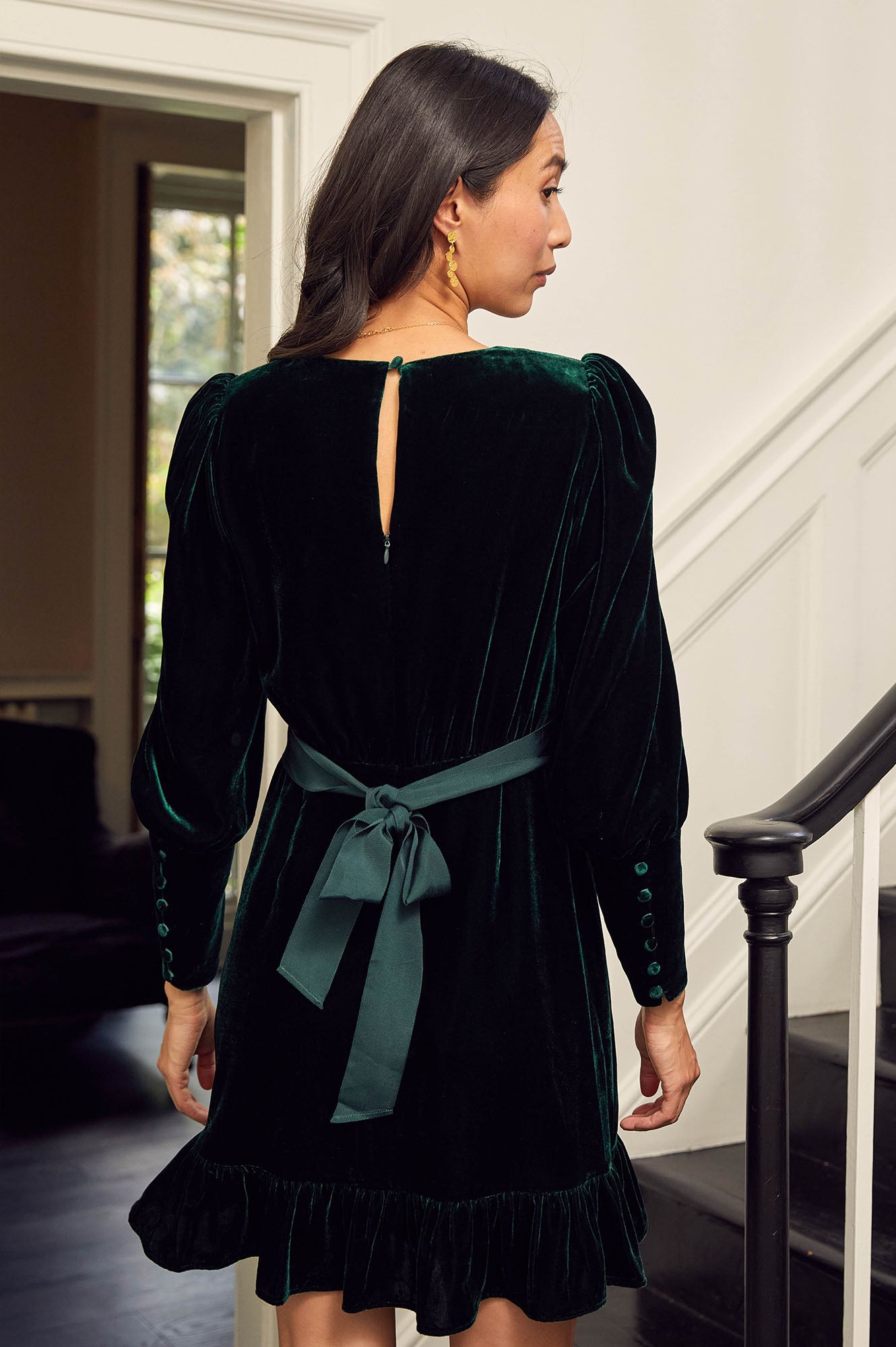 Esmee Velvet Short Dress for Women | Elegant Emerald Green Sleeveless Mini Dress | Perfect for Cocktail Parties, Date Nights & Holiday Events