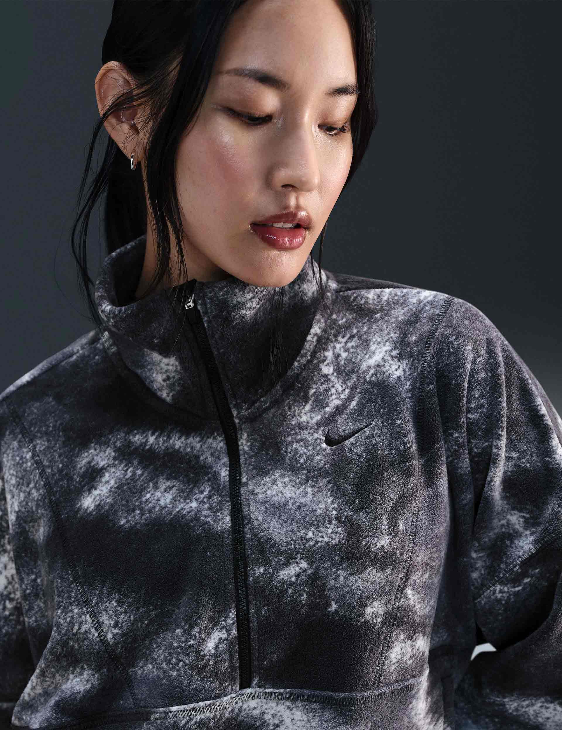 Oversized 1/2 Zip Fleece Printed Pullover Top for Women - Black | Cozy Winter Loungewear & Casual Outfit Essential
