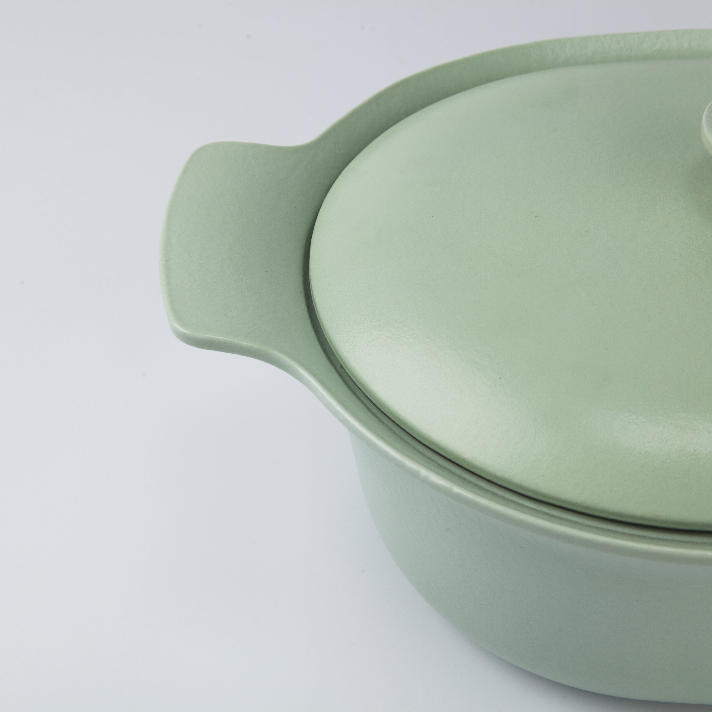 BergHOFF Ron 5-Piece Cast Iron Cookware Starter Set in Green – Perfect for Searing, Braising & Baking – Ideal for Home Chefs & Kitchen Enthusiasts