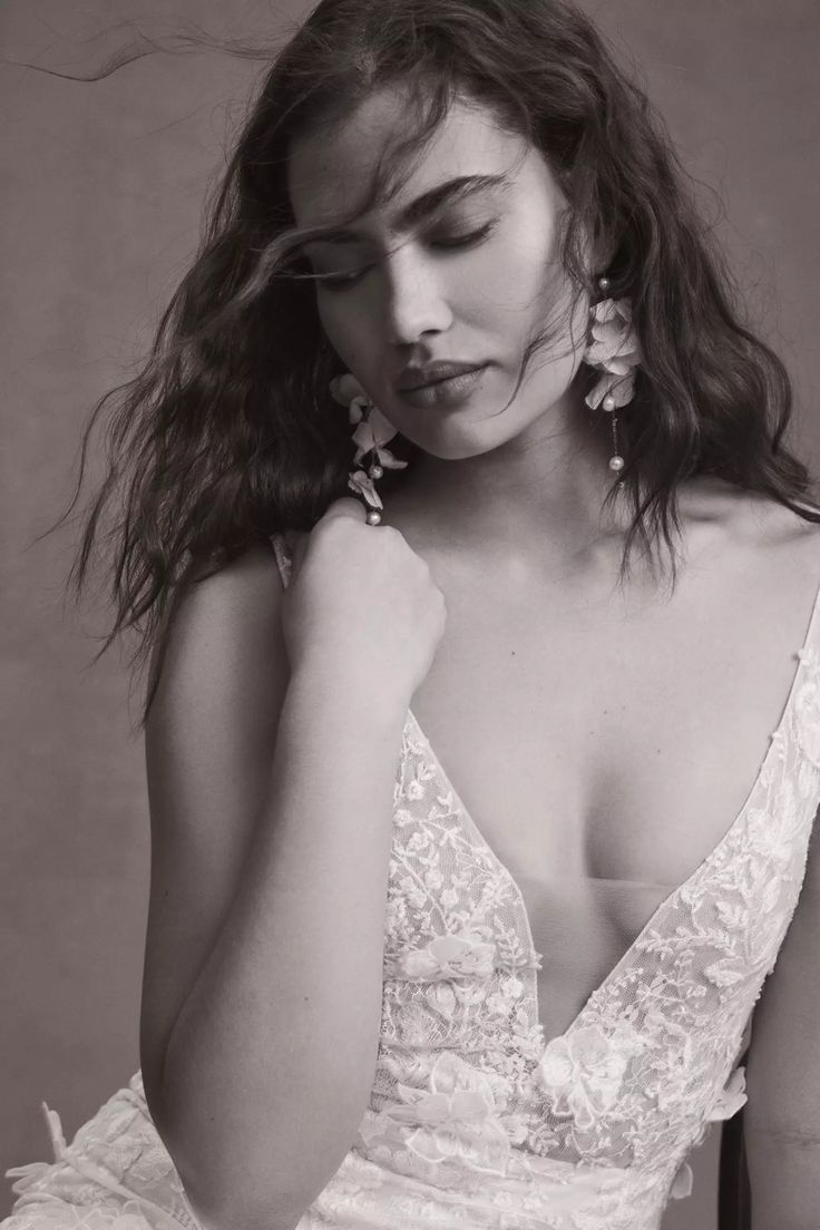 Wtoo Elora Gown – Elegant Lace Wedding Dress for Brides | Perfect for Beach, Church & Formal Ceremonies