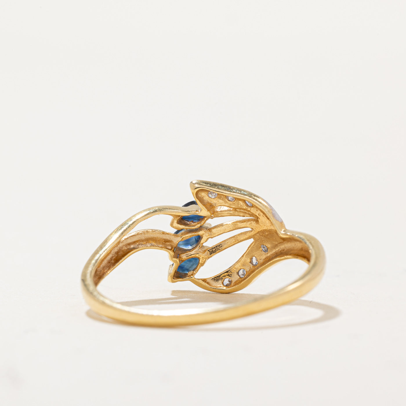 Elegant Sapphire & Diamond Cocktail Ring - 0.12ctw Blue Sapphire & 0.03ctw Diamond - Size 6.75 - Perfect for Evening Parties, Weddings & Special Occasions