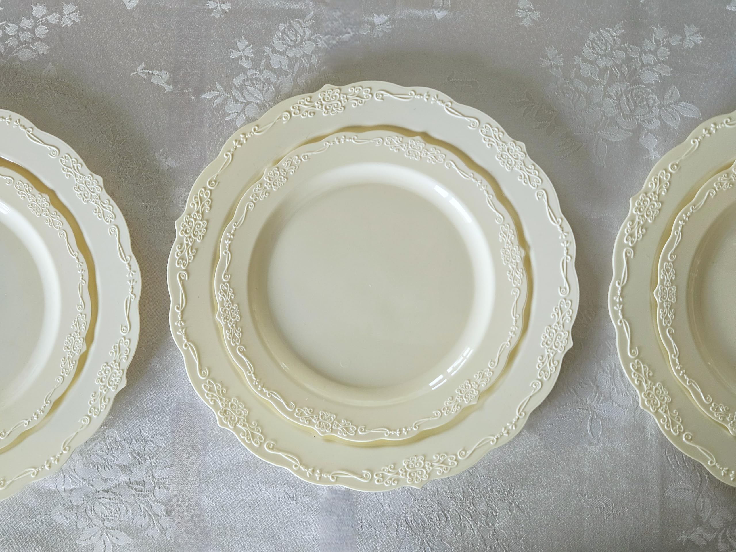 240-Pack Disposable Plastic Plates - 10 Inch Ivory Dinner Plates for Weddings, Parties & Events | Elegant Verona Plain Design | Bulk Disposable Tableware for Catering, BBQs & Special Occasions