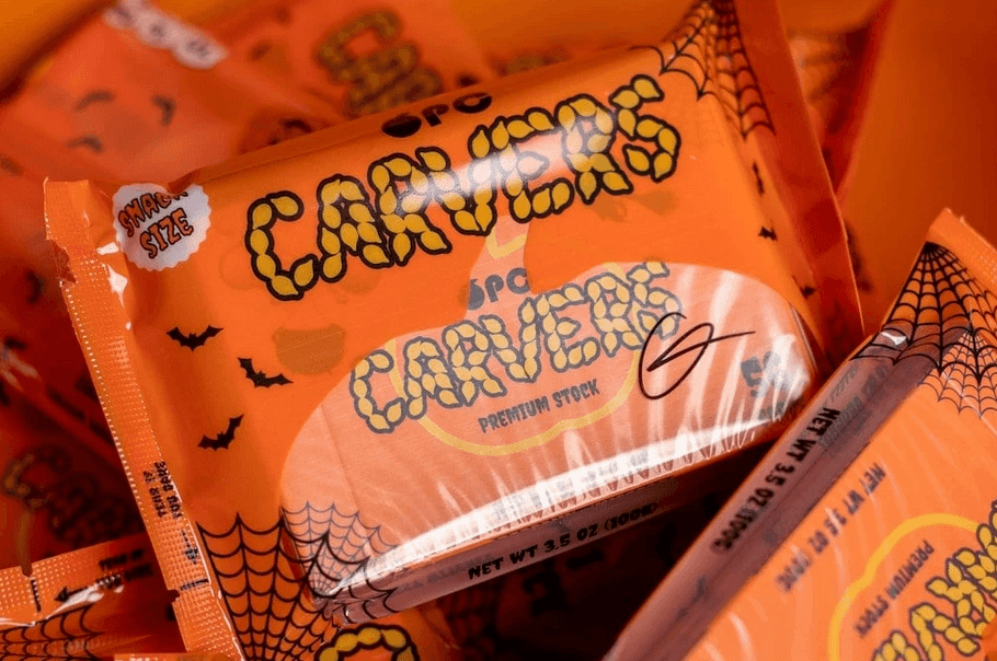 Carvers V2 Pumpkin Playing Cards - Premium Halloween-Themed Deck for Poker, Magic Tricks & Collectors | Perfect for Parties, Game Nights & Gifts