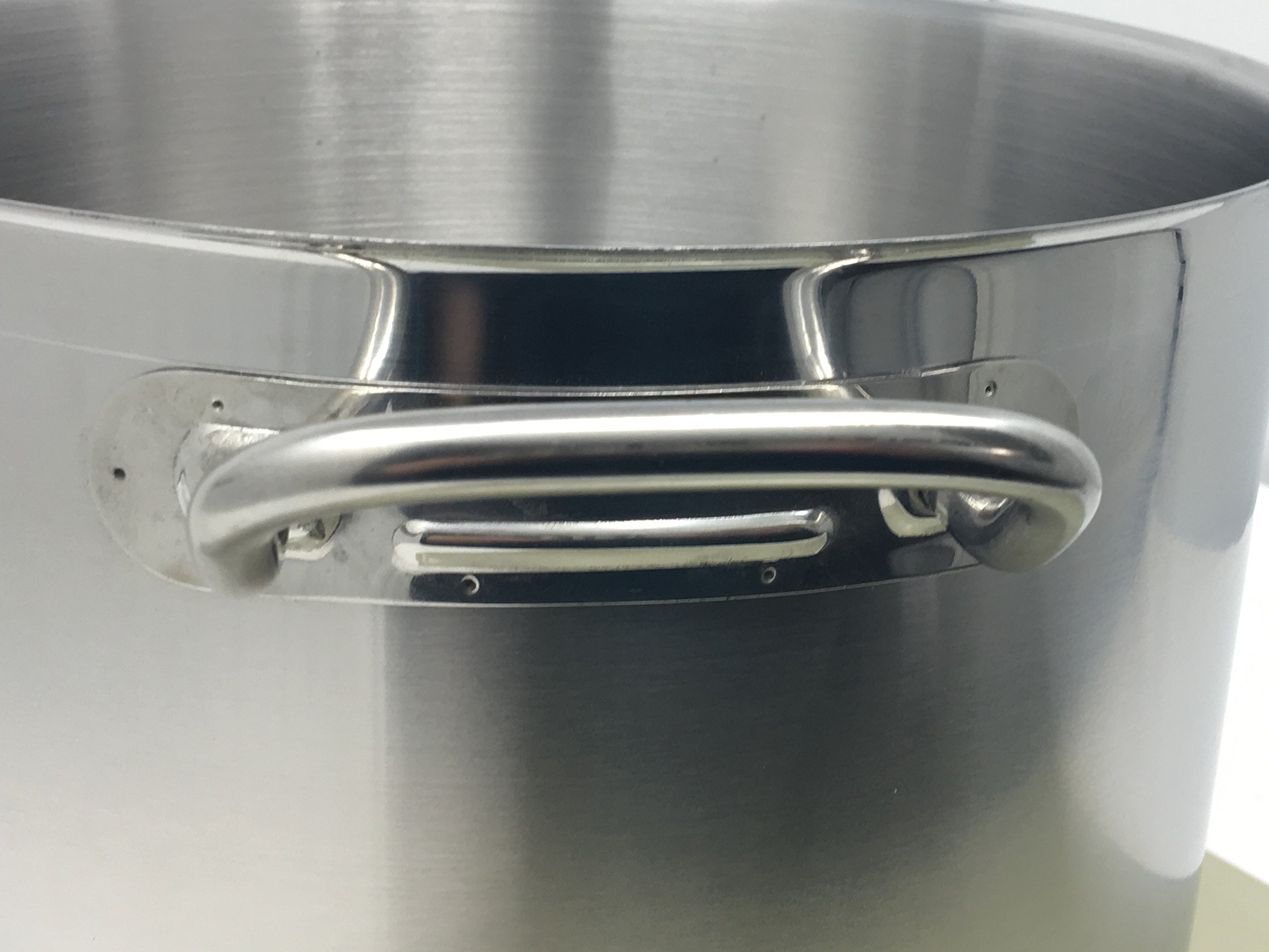 Update International 30 Quart Stainless Steel Brazier with Cover – Heavy Duty Outdoor Cooking Pot for Camping, BBQ & Backyard Parties