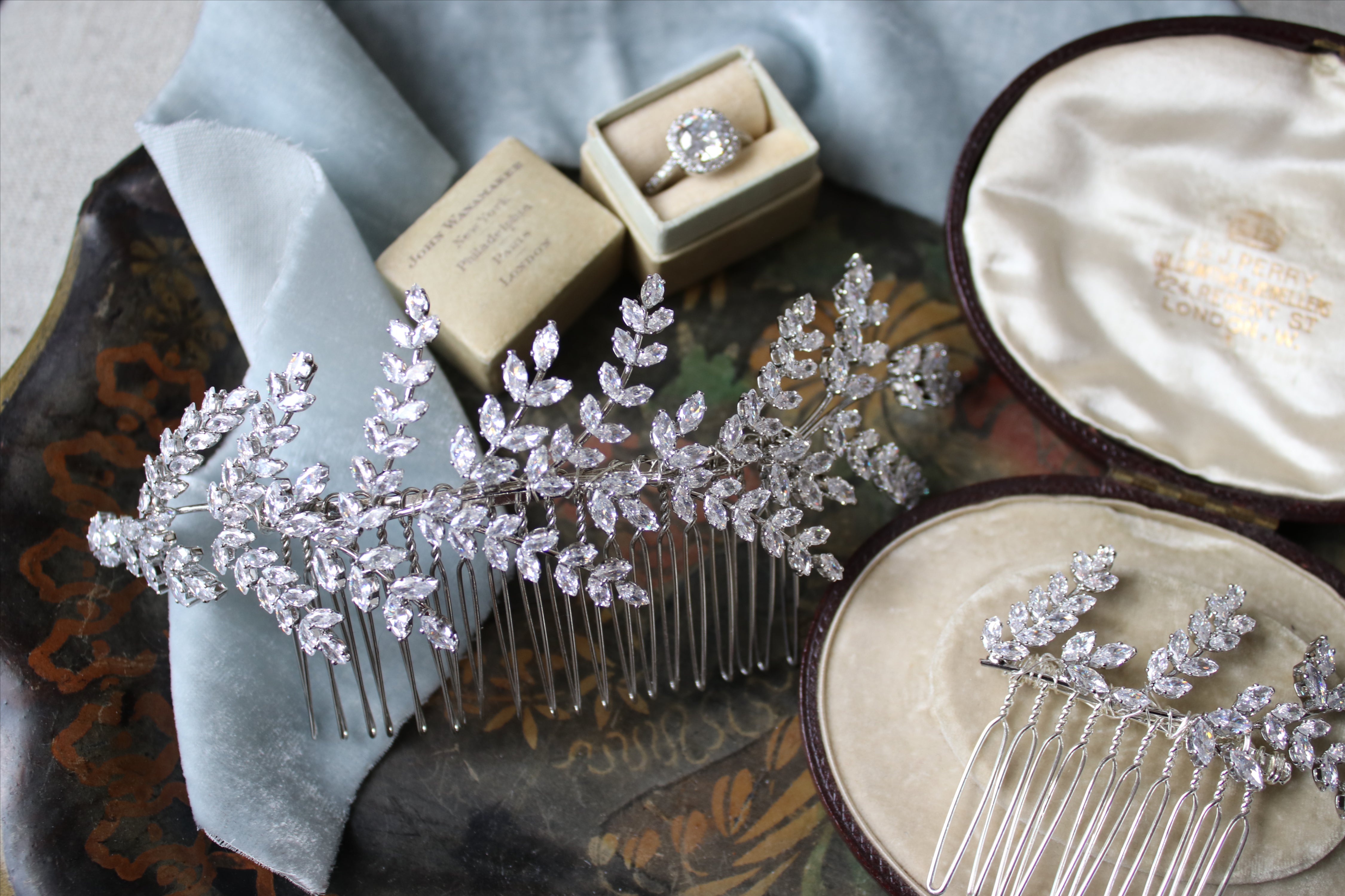 CLARA BELLA Simulated Diamond Hair Comb Set for Women - Bridal Wedding Accessories, Prom & Formal Events - Sparkling Rhinestone Hair Jewelry for Special Occasions