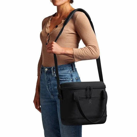 Coleman 12L Insulated Soft Cooler Bag for Picnics, Camping & Beach - Lightweight & Leak-Proof Portable Cooler with Shoulder Strap