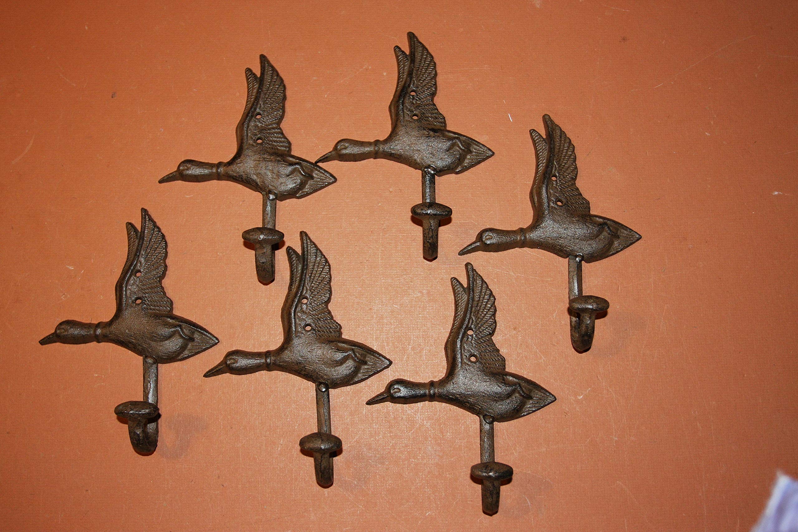 6 Rustic Cast Iron Duck Wall Hooks - 7.5 Inch High Vintage Entryway Decor for Duck Lovers | Perfect for Mudroom, Farmhouse Entryway & Bathroom Organization