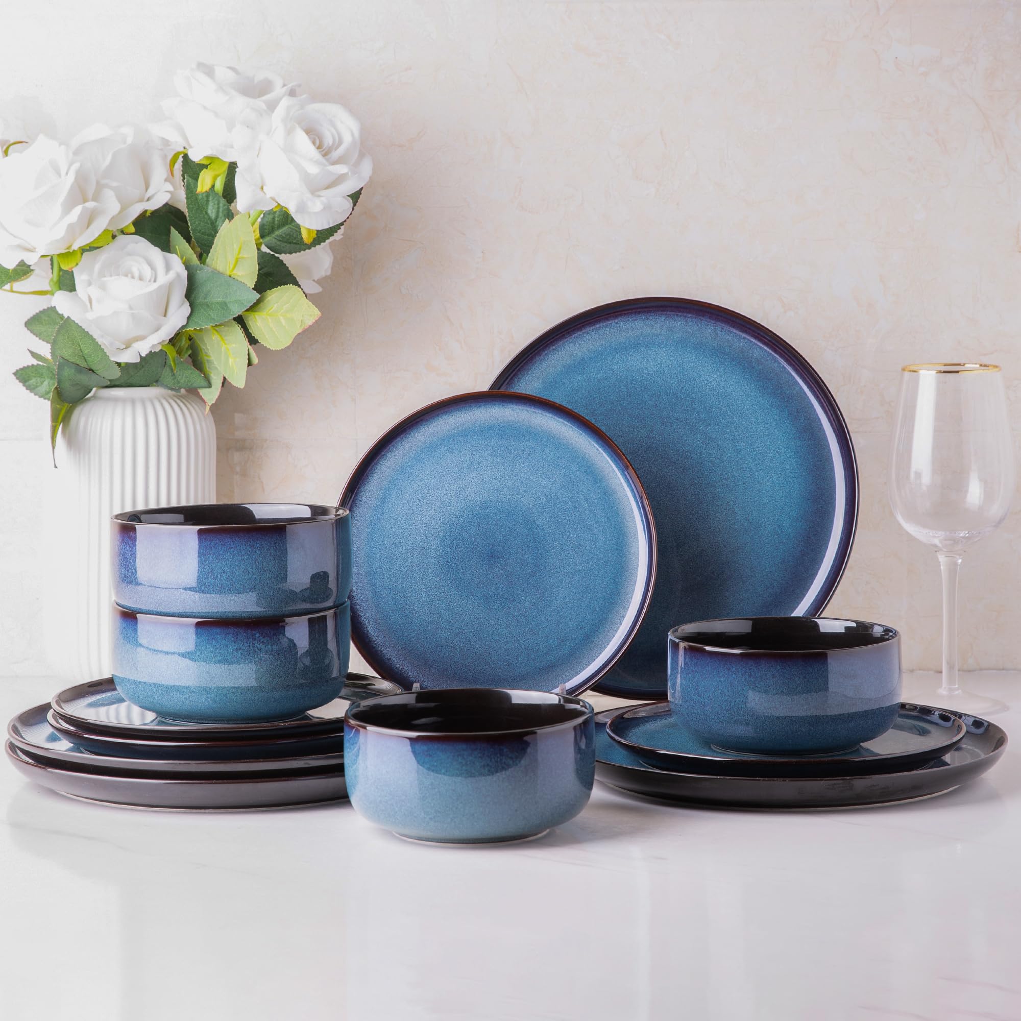 4-Pack 10.5 Inch Ceramic Dinner Plates Set - Reactive Glaze Porcelain Dishes, Microwave & Dishwasher Safe, Scratch Resistant Modern Dinnerware - Perfect for Home Dining, Restaurants & Entertaining (Blue)