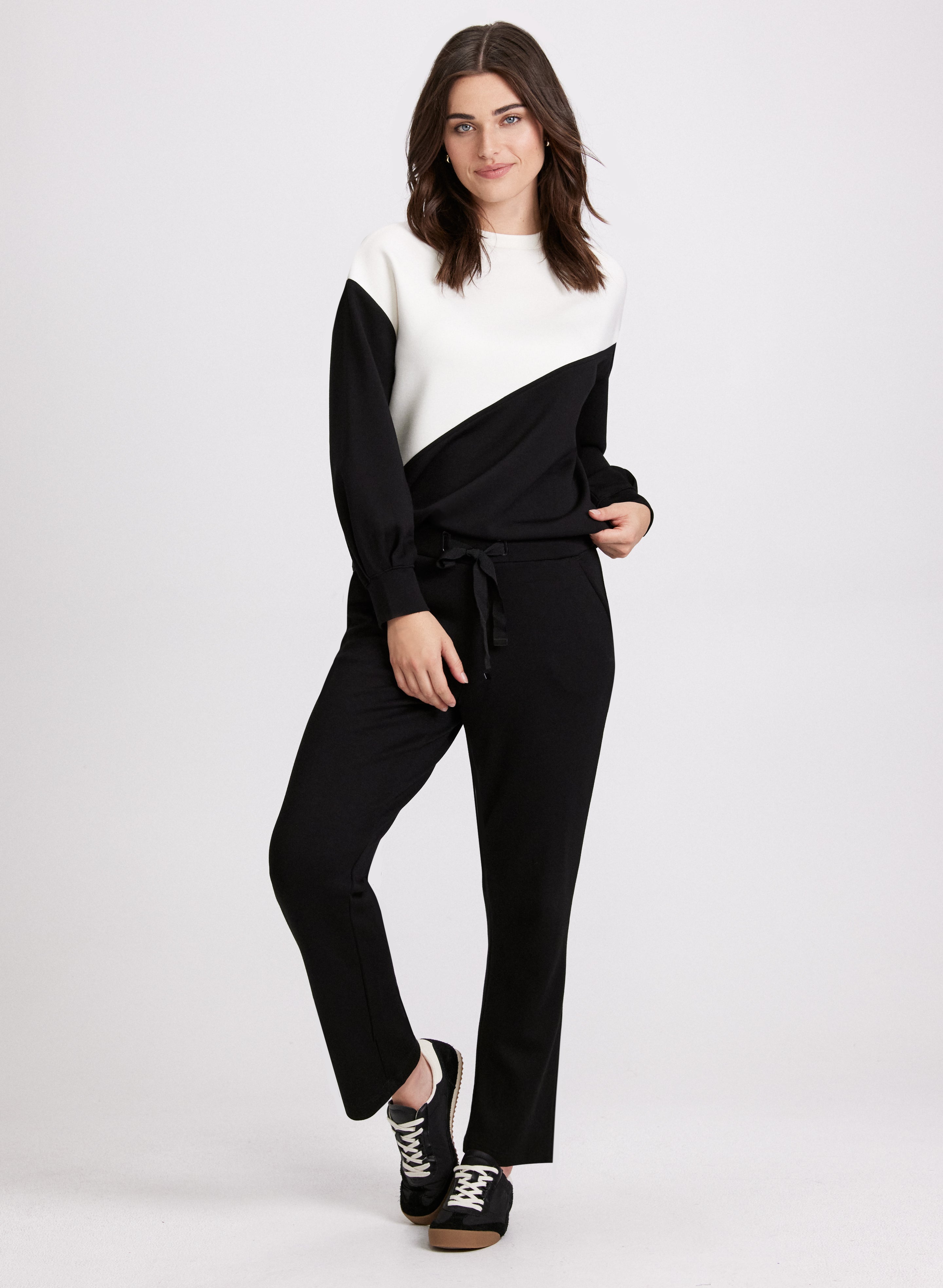 Stylish Color Block Long Sleeve T-Shirt for Women - Trendy Casual & Work Wear - Perfect for Office, Date Night & Everyday Outfits