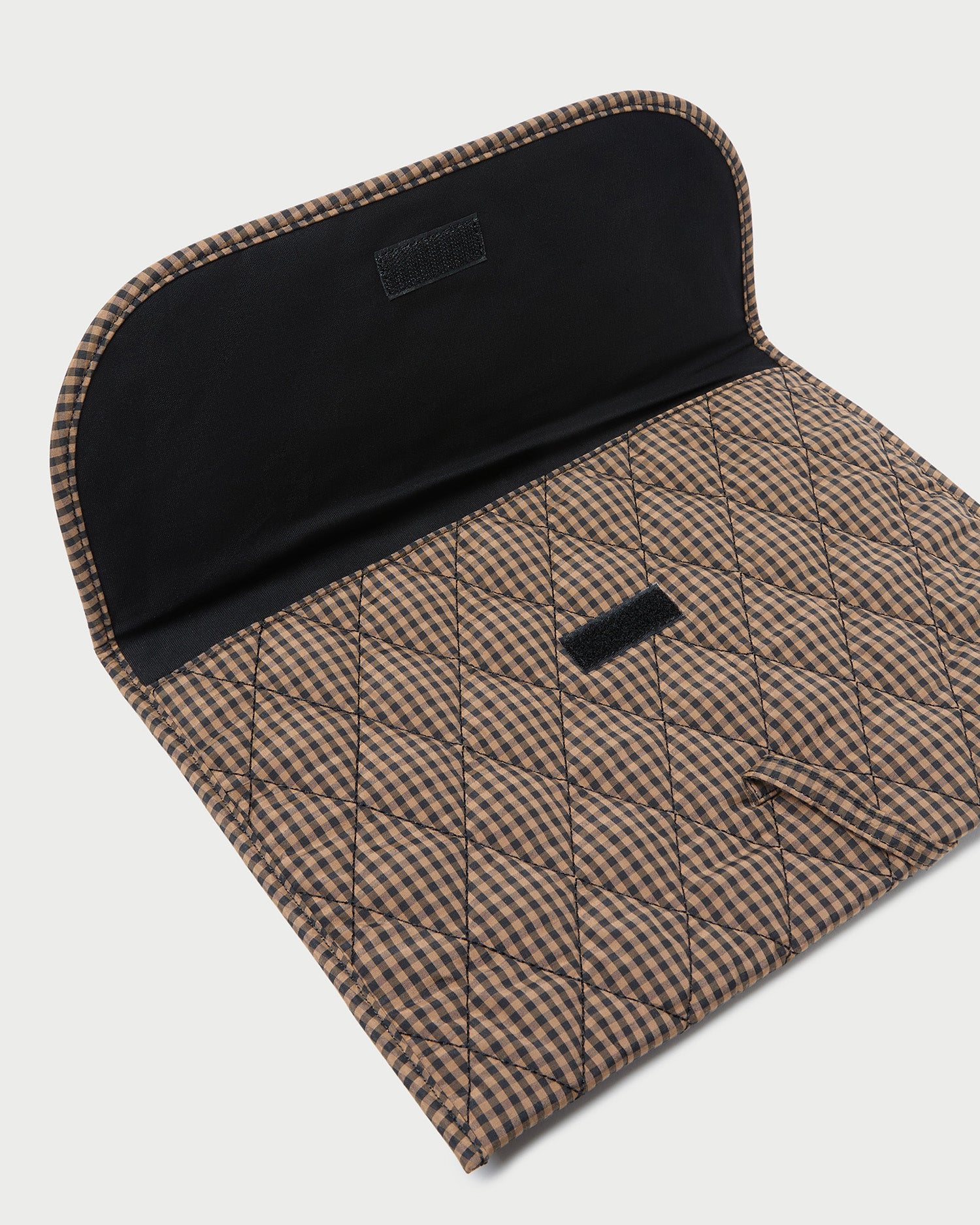 Premium Brown & Black Quilted Laptop Sleeve for MacBook Pro/Air - Protective Padded Case for 13-16 Inch Laptops - Ideal for Work, Travel & School Commute