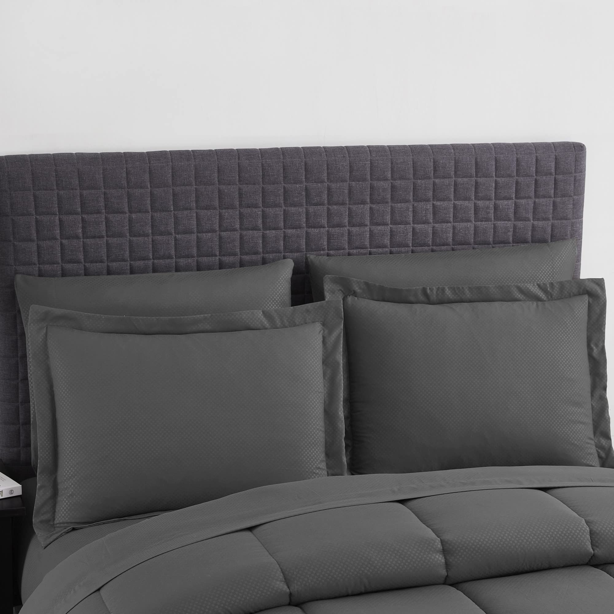 8-Piece Queen Comforter Set - Bed in a Bag with Bed Skirt, Fitted Sheet, Flat Sheet, 2 Pillowcases & 2 Shams - Checkered Gray Bedding - Perfect for Master Bedroom, Guest Room & Dorm Decor
